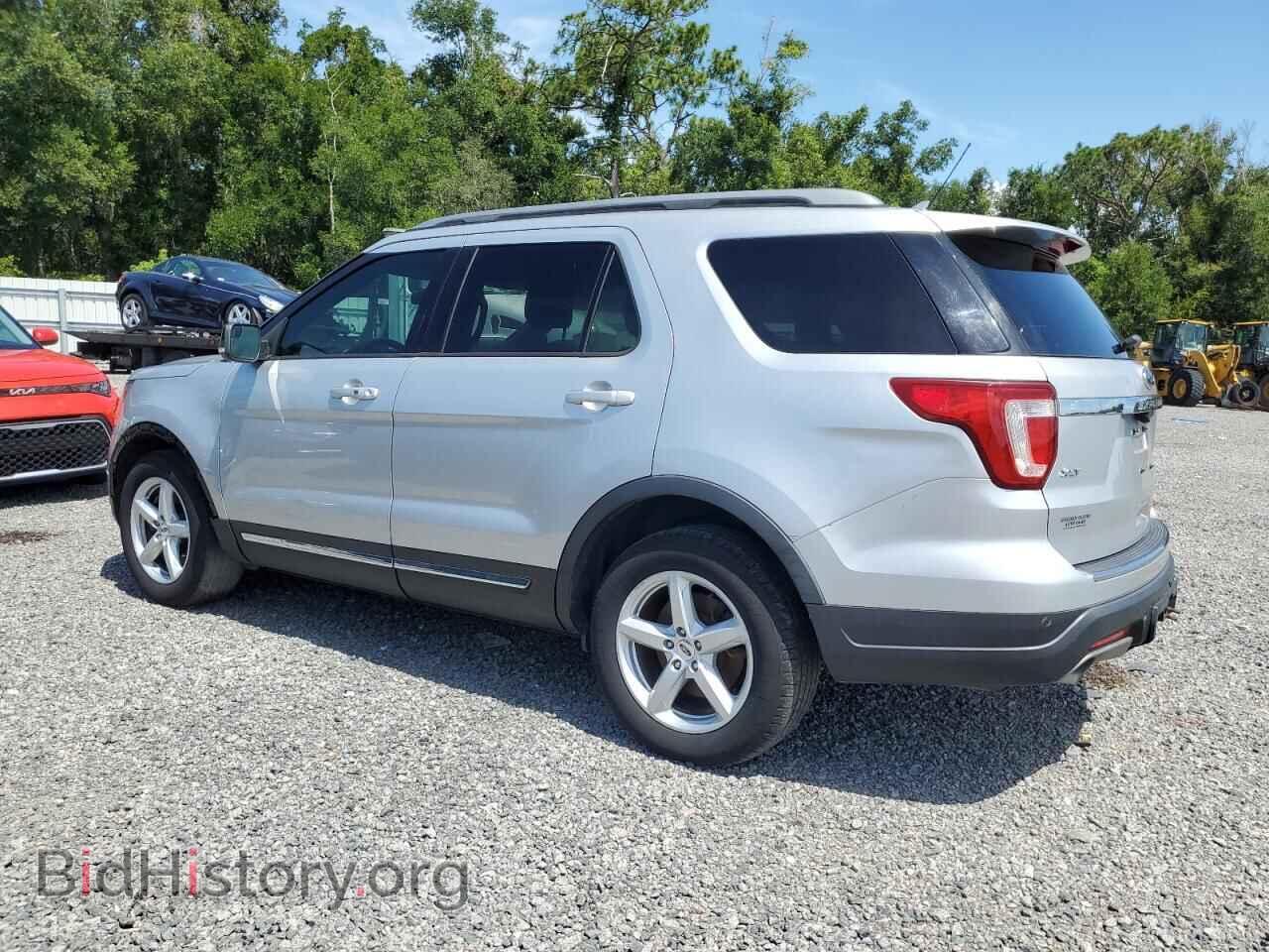 2018 FORD EXPLORER - VIN: 1FM5K7D82JGC53849 - Фото 2