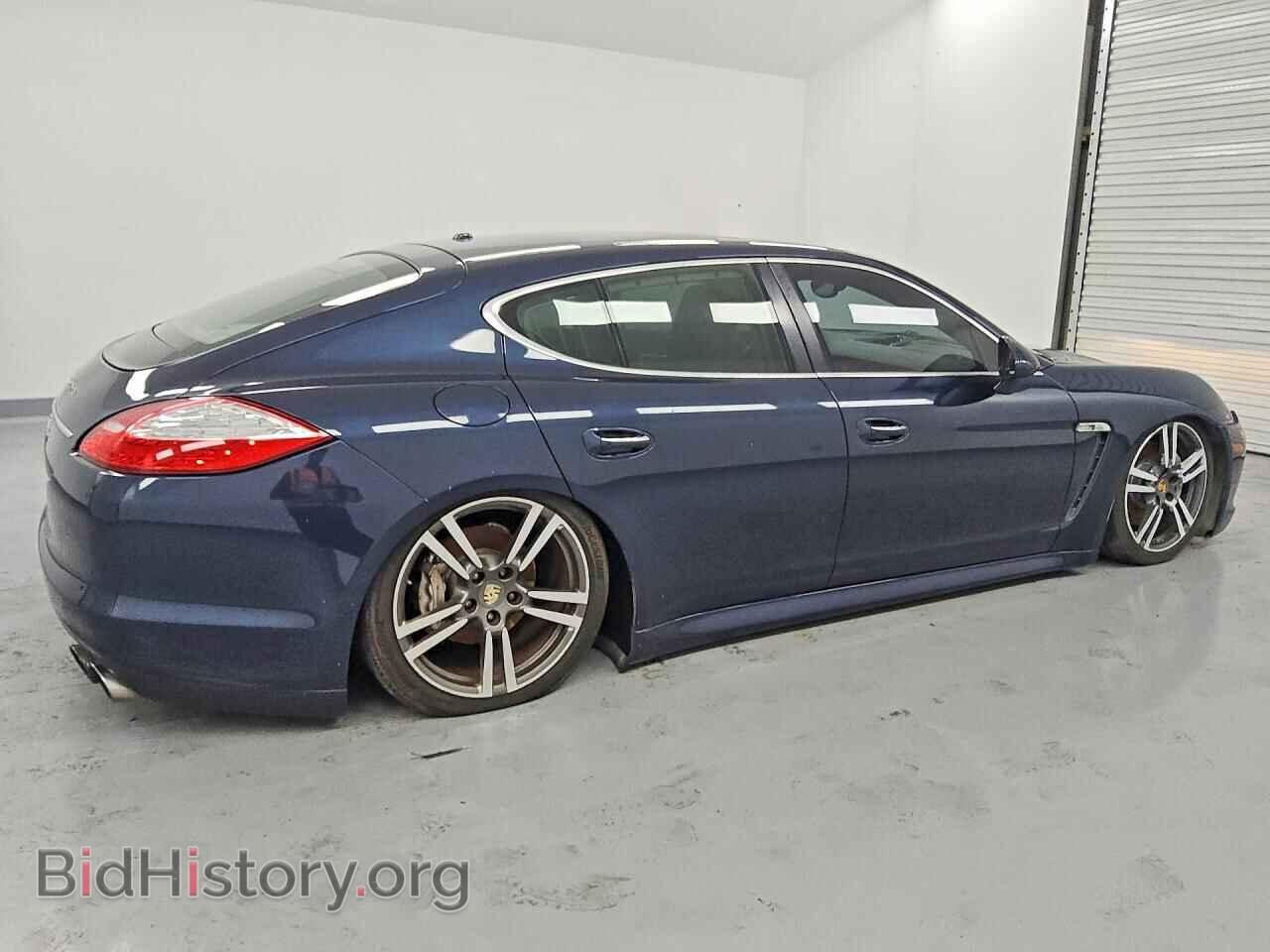 2011 PORSCHE PANAMERA - VIN: WP0AB2A79BL061323 - Photo 3