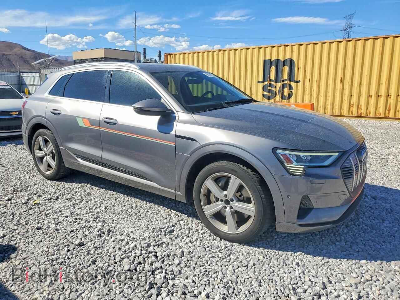 2019 AUDI E-TRON - VIN: WA1LABGE1KB014014 - Photo 4