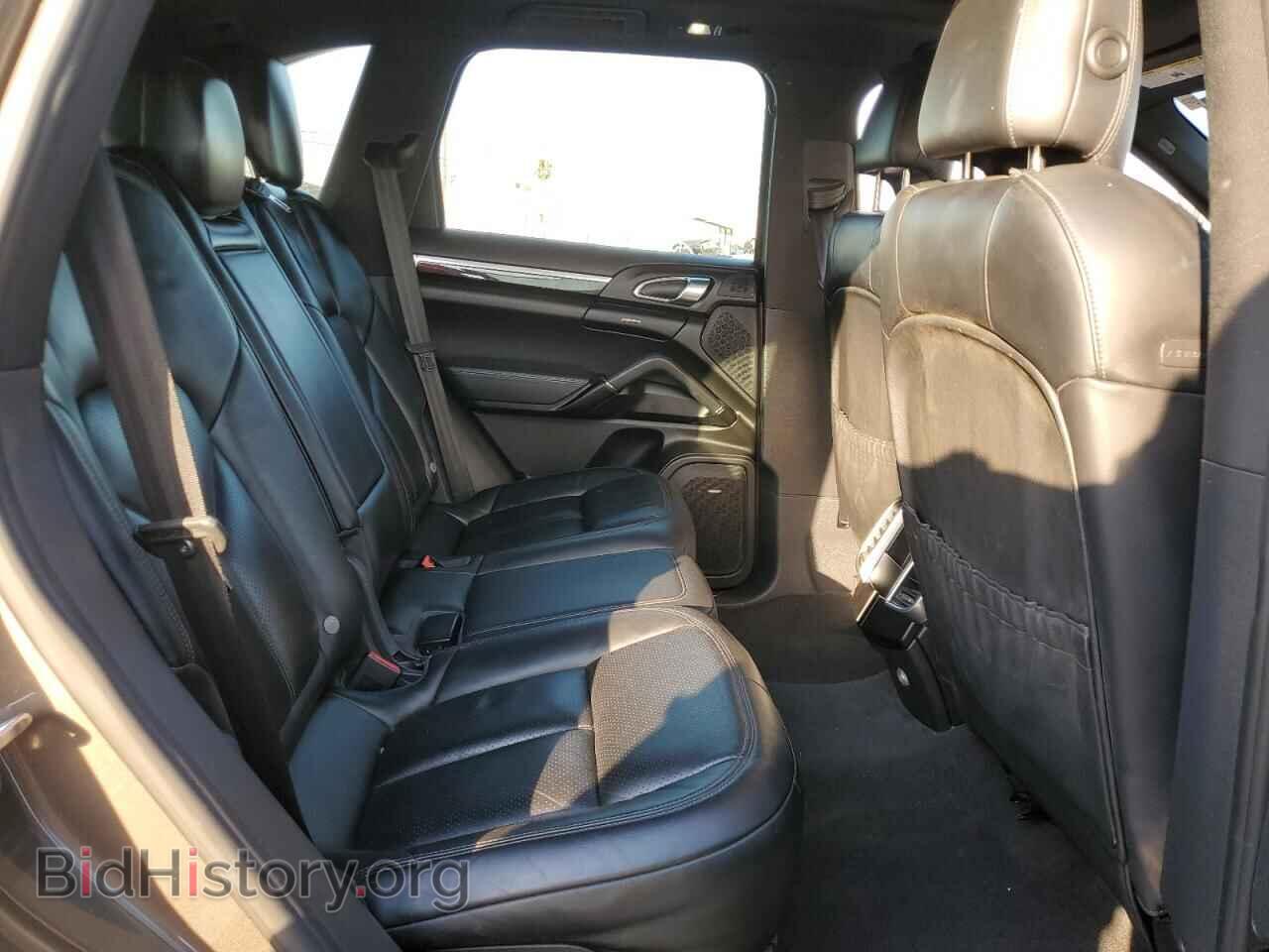2016 PORSCHE CAYENNE - VIN: WP1AA2A29GLA02916 - Фото 11