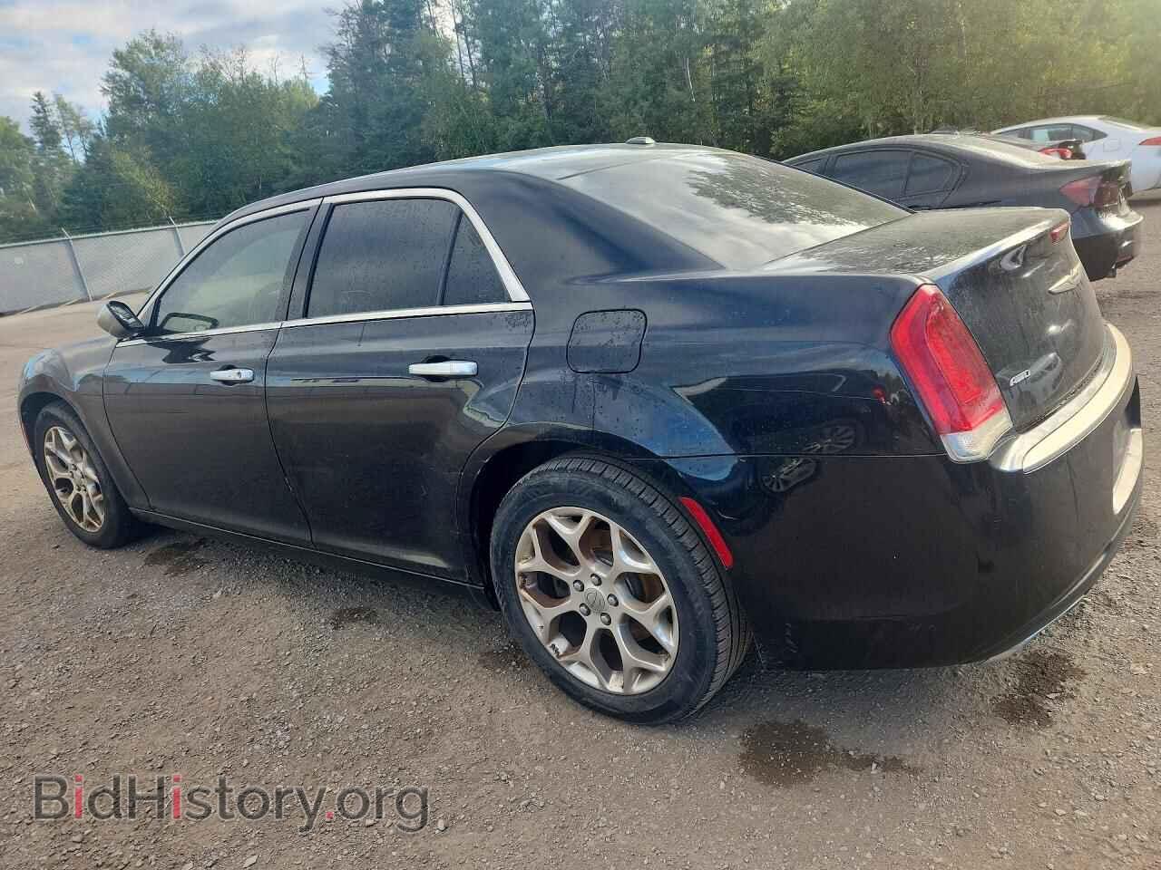 2017 CHRYSLER 300 - VIN: 2C3CCASG9HH541807 - Фото 2