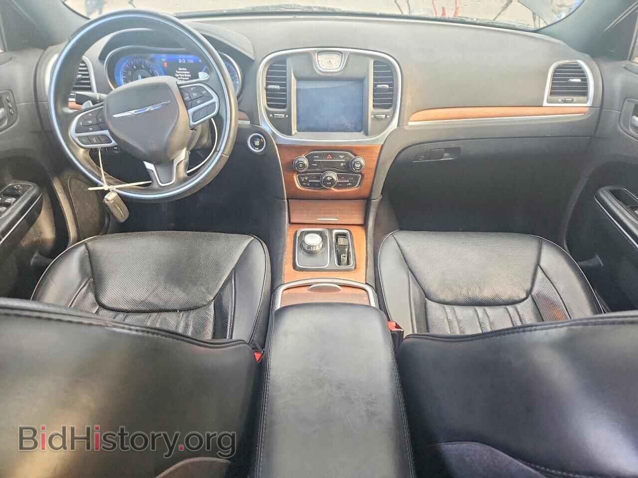 2017 CHRYSLER 300 - VIN: 2C3CCASG9HH541807 - Фото 8
