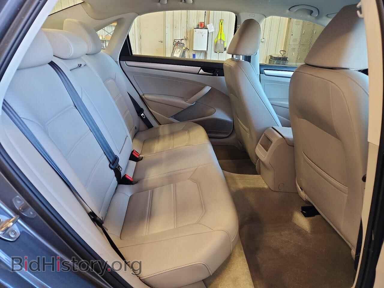 2015 VOLKSWAGEN PASSAT - VIN: 1VWAS7A33FC100372 - Photo 10