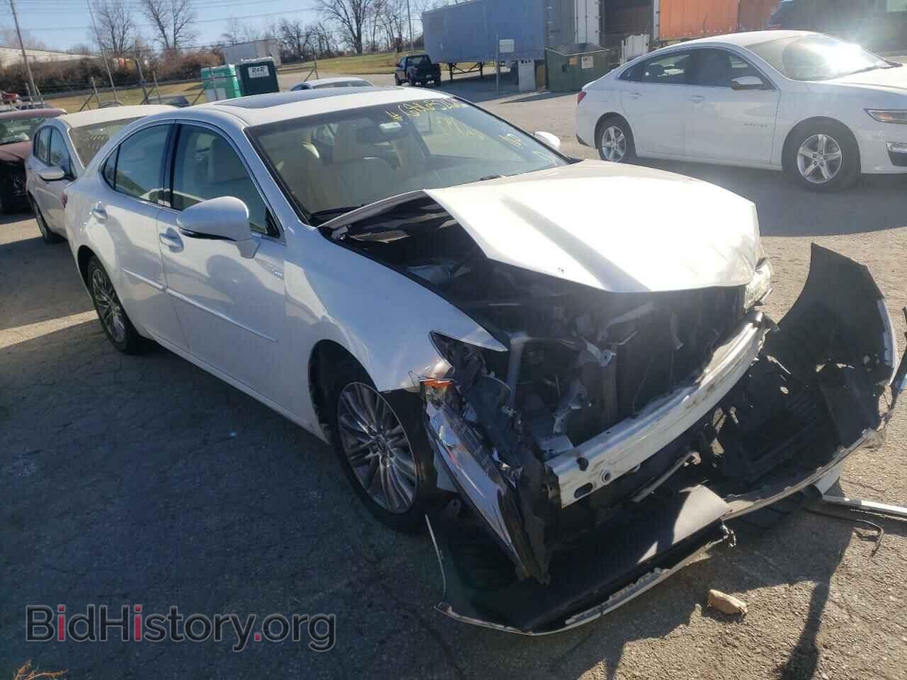 Фотография JTHBK1GG7F2204527 - LEXUS ES350 2015