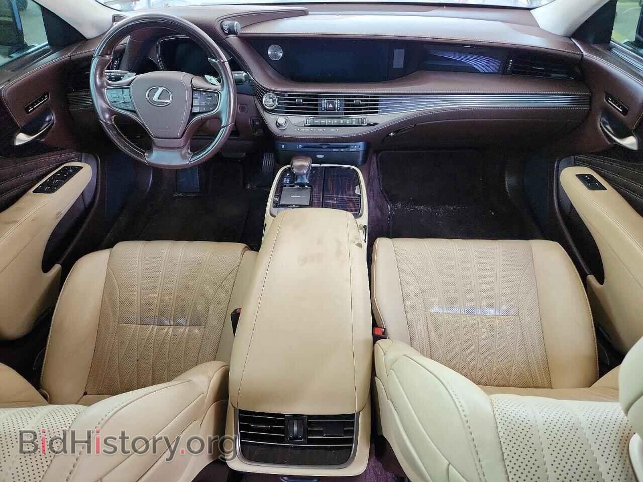2019 LEXUS LS500 - VIN: JTHC51FF9K5005735 - Photo 8