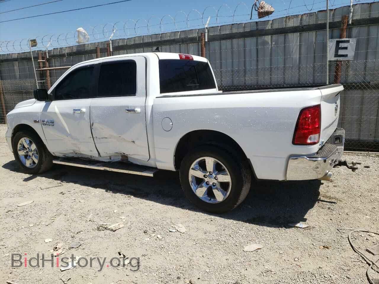 2017 RAM 1500 - VIN: 1C6RR6LTXHS695780 - Фото 2