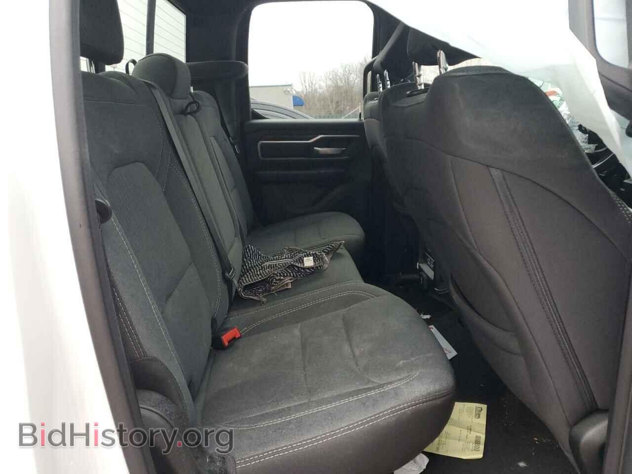 2021 RAM 1500 - VIN: 1C6SRFBT9MN738405 - Фото 10