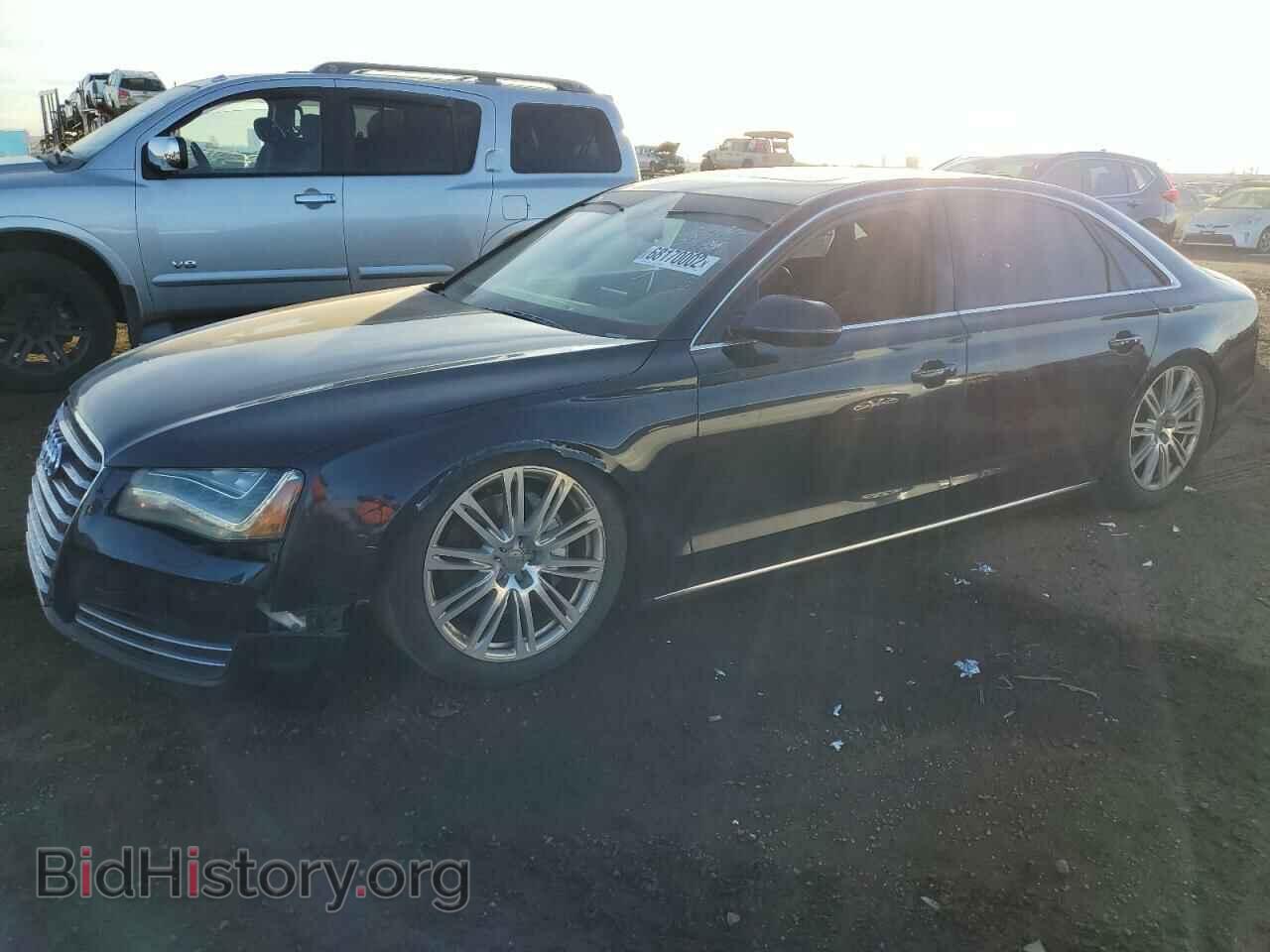 Фотография WAURGAFD4DN000950 - AUDI A8 2013