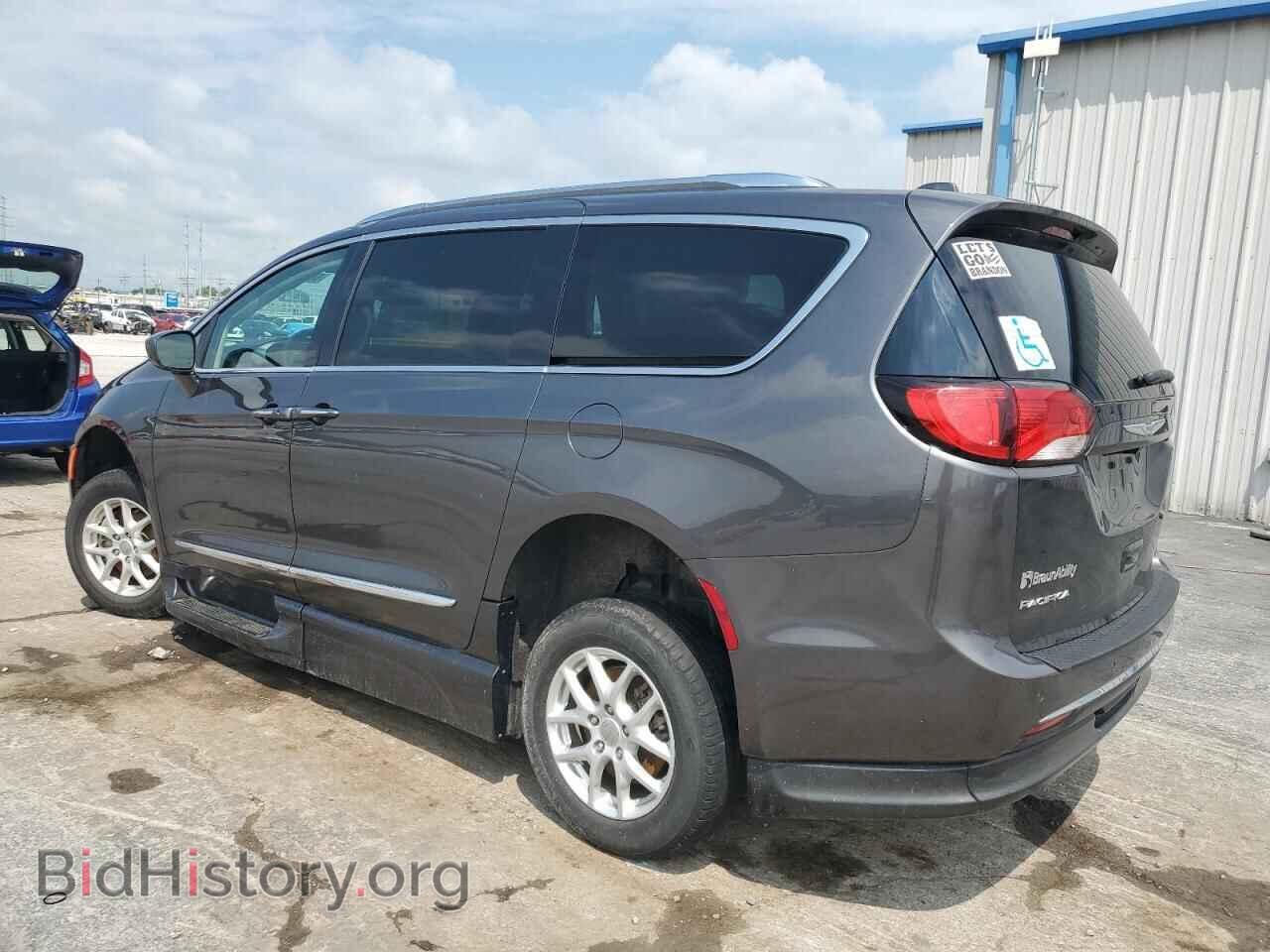 2020 CHRYSLER PACIFICA - VIN: 2C4RC1BG2LR131360 - Фото 2