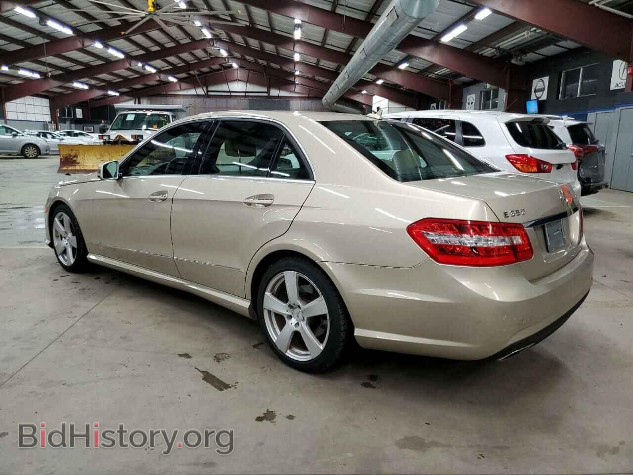 2010 MERCEDES-BENZ E-CLASS - VIN: WDDHF8HBXAA150835 - Фото 2