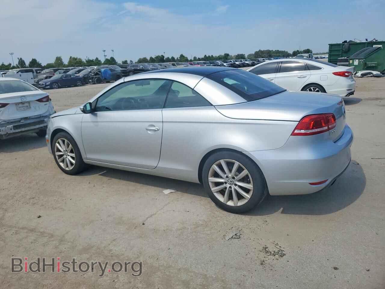 2013 VOLKSWAGEN EOS - VIN: WVWBW8AH0DV006156 - Фото 2
