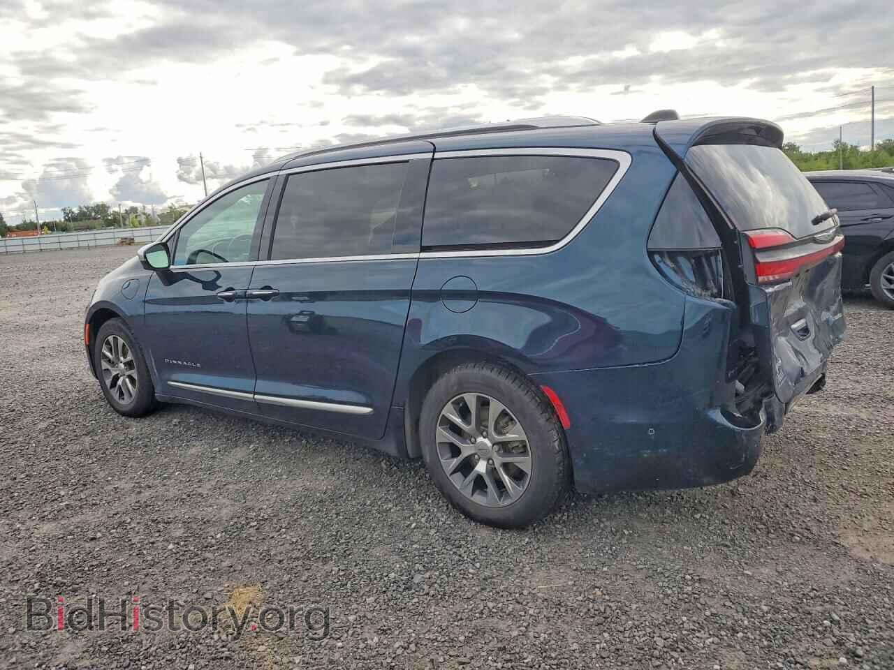 2023 CHRYSLER PACIFICA - VIN: 2C4RC1N73PR519103 - Фото 2