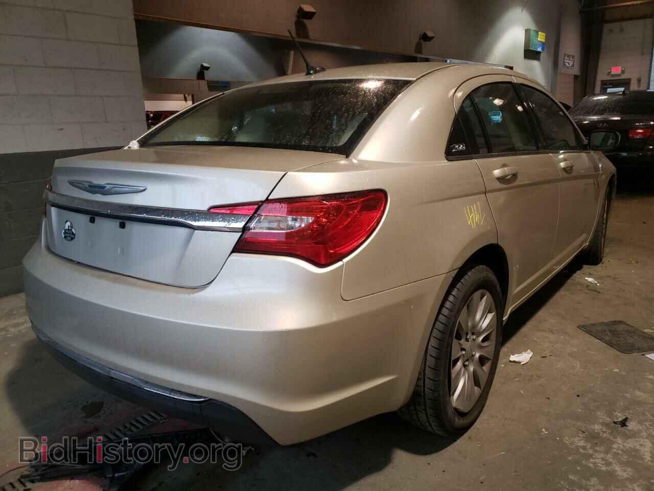 2013 CHRYSLER 200 - VIN: 1C3CCBAG3DN767611 - Фото 4