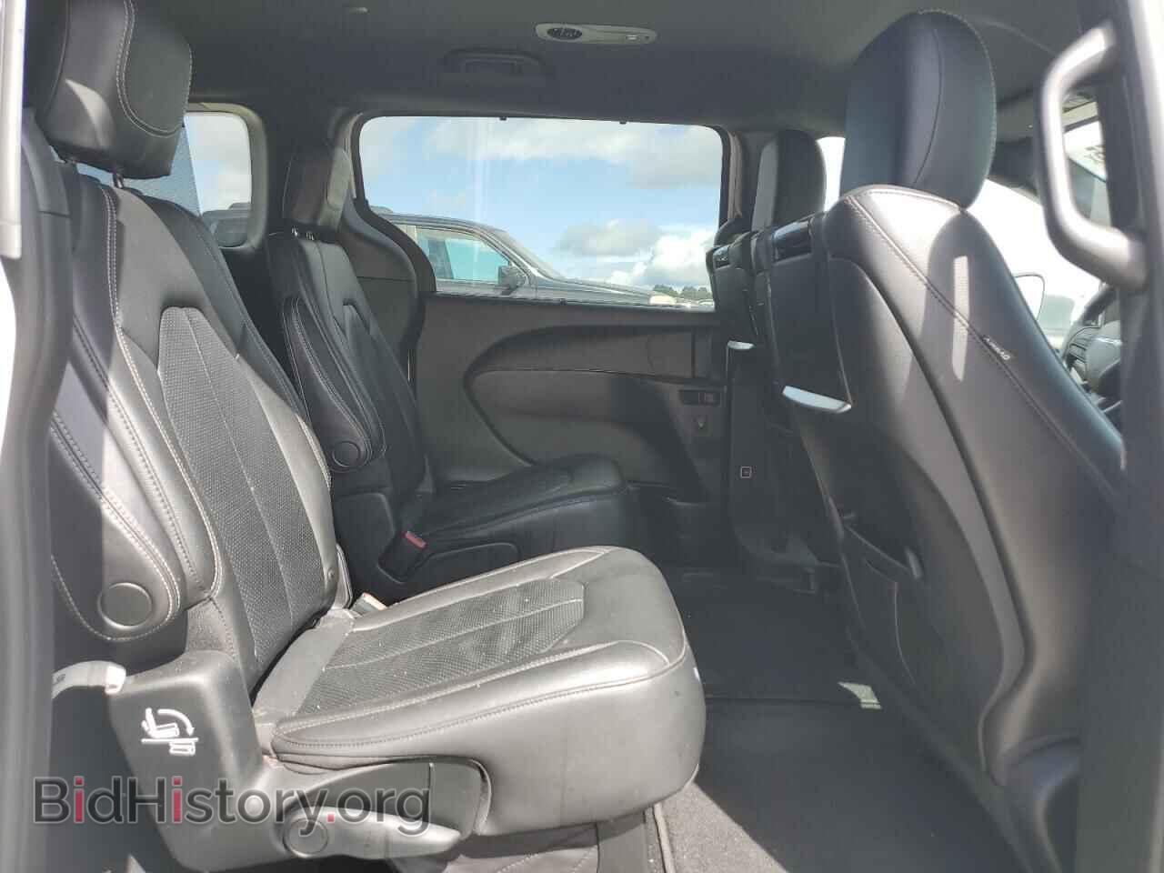 2019 CHRYSLER PACIFICA - VIN: 2C4RC1EG6KR508024 - Фото 11