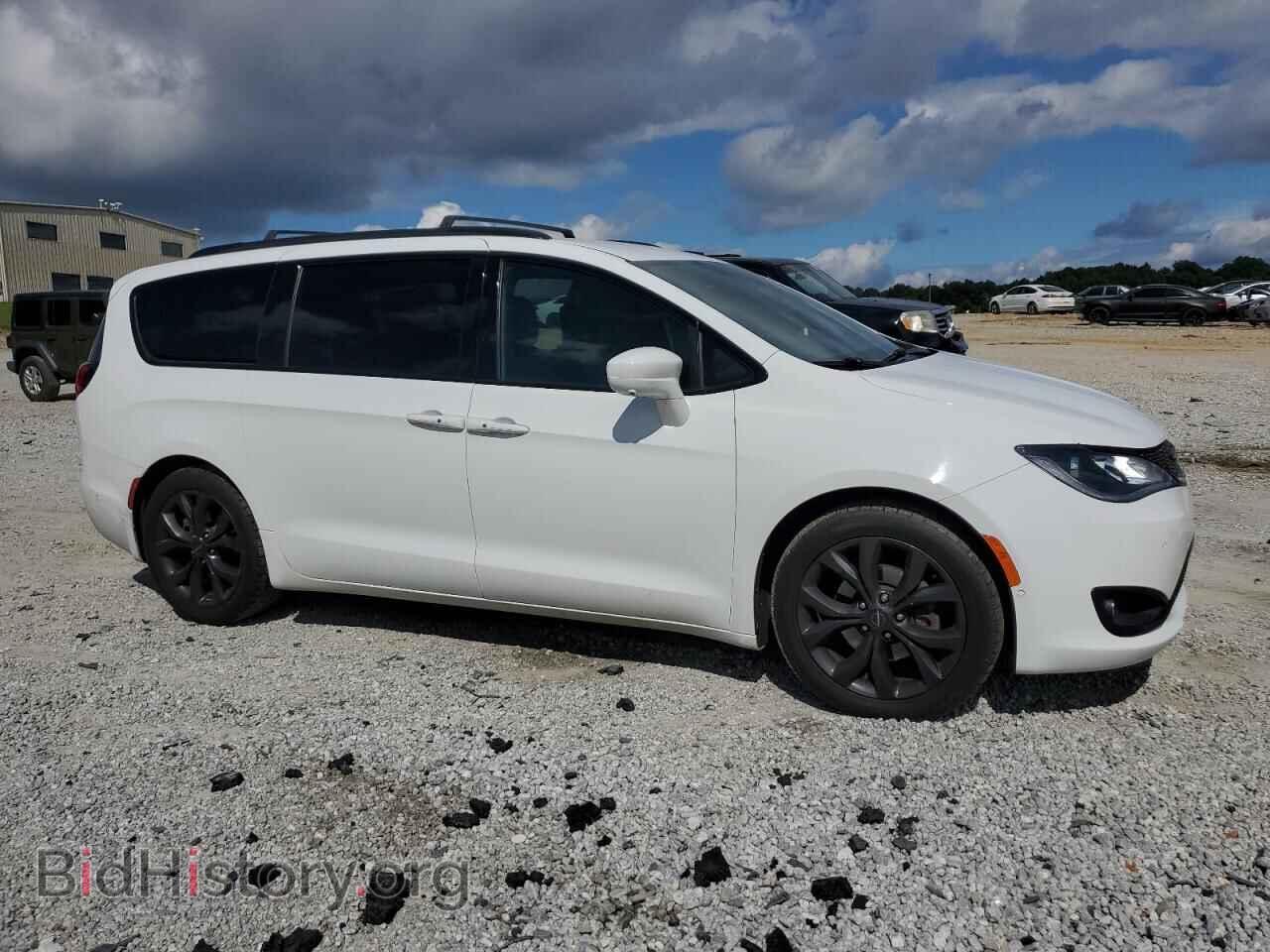 2019 CHRYSLER PACIFICA - VIN: 2C4RC1EG6KR508024 - Фото 4