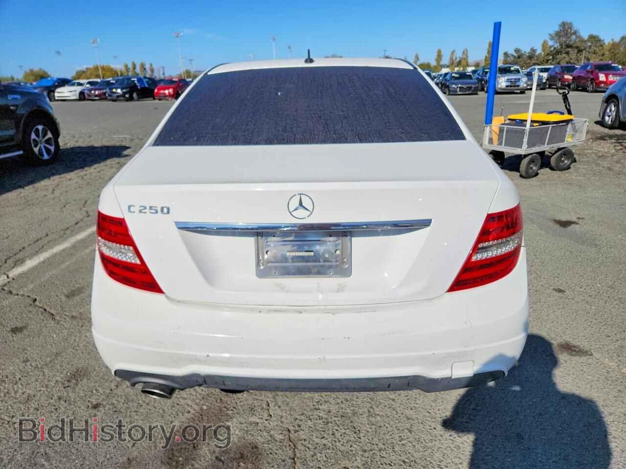 2013 MERCEDES-BENZ C-CLASS - VIN: WDDGF4HB5DA747481 - Фото 6