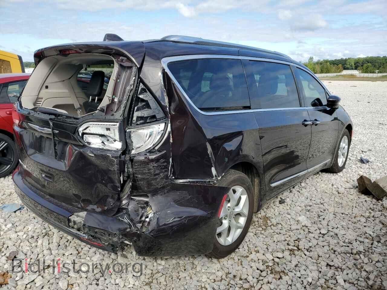 2017 CHRYSLER PACIFICA - VIN: 2C4RC1EG5HR644380 - Photo 3