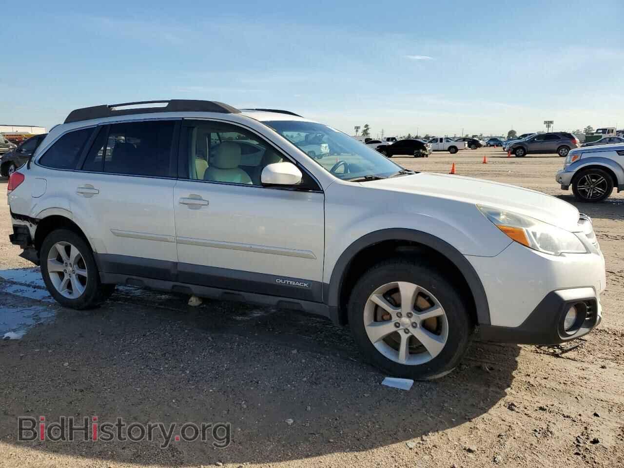 2014 SUBARU OUTBACK - VIN: 4S4BRDMC8E2302833 - Фото 4
