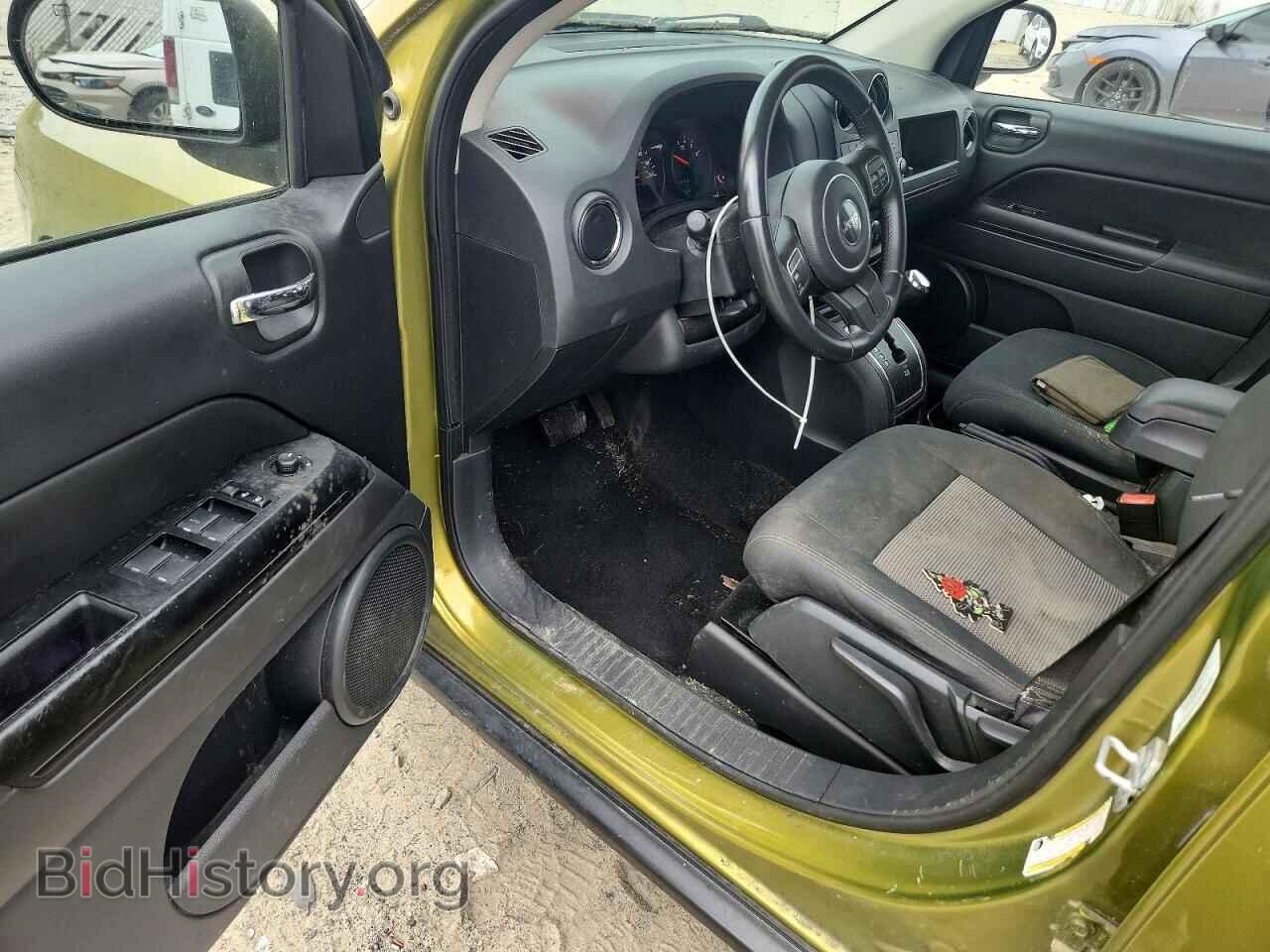 2012 JEEP COMPASS - VIN: 1C4NJDEB9CD577529 - Photo 8