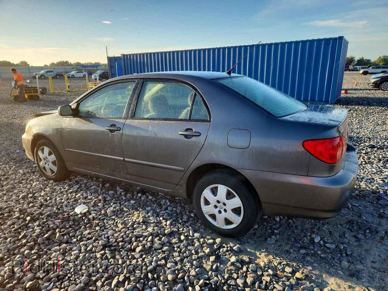 2008 TOYOTA COROLLA - VIN: 2T1BR32EX8C866945 - Фото 2