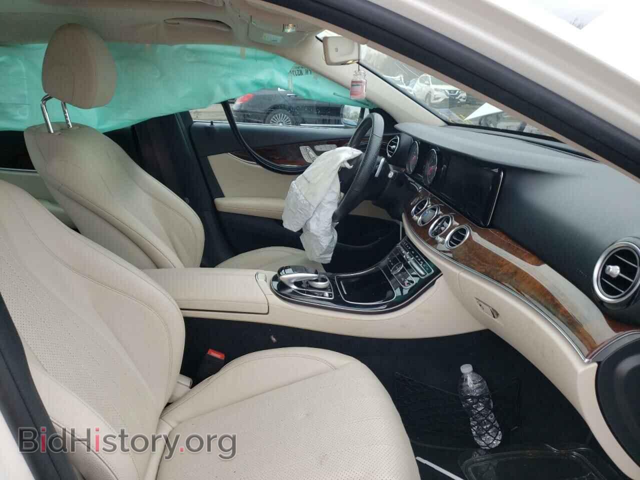2017 MERCEDES-BENZ E-CLASS - VIN: WDDZF4KB0HA084585 - Фото 5