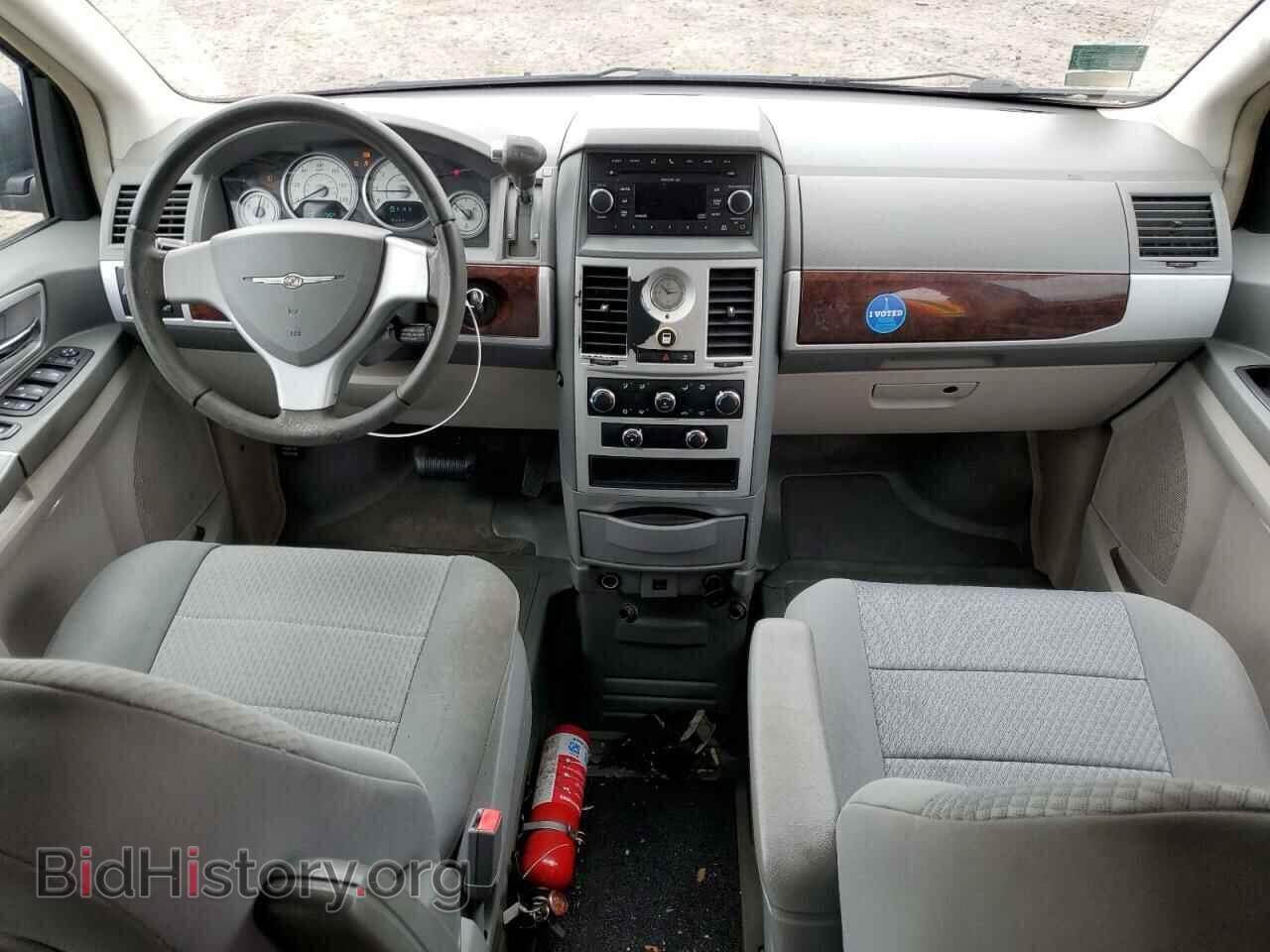 2010 CHRYSLER MINIVAN - VIN: 2A4RR5D12AR253626 - Фото 8