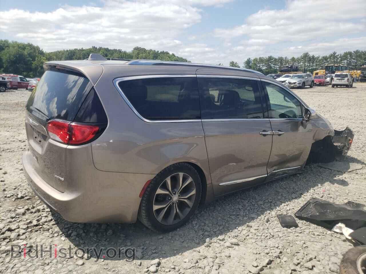 2017 CHRYSLER PACIFICA - VIN: 2C4RC1GG1HR752007 - Фото 3