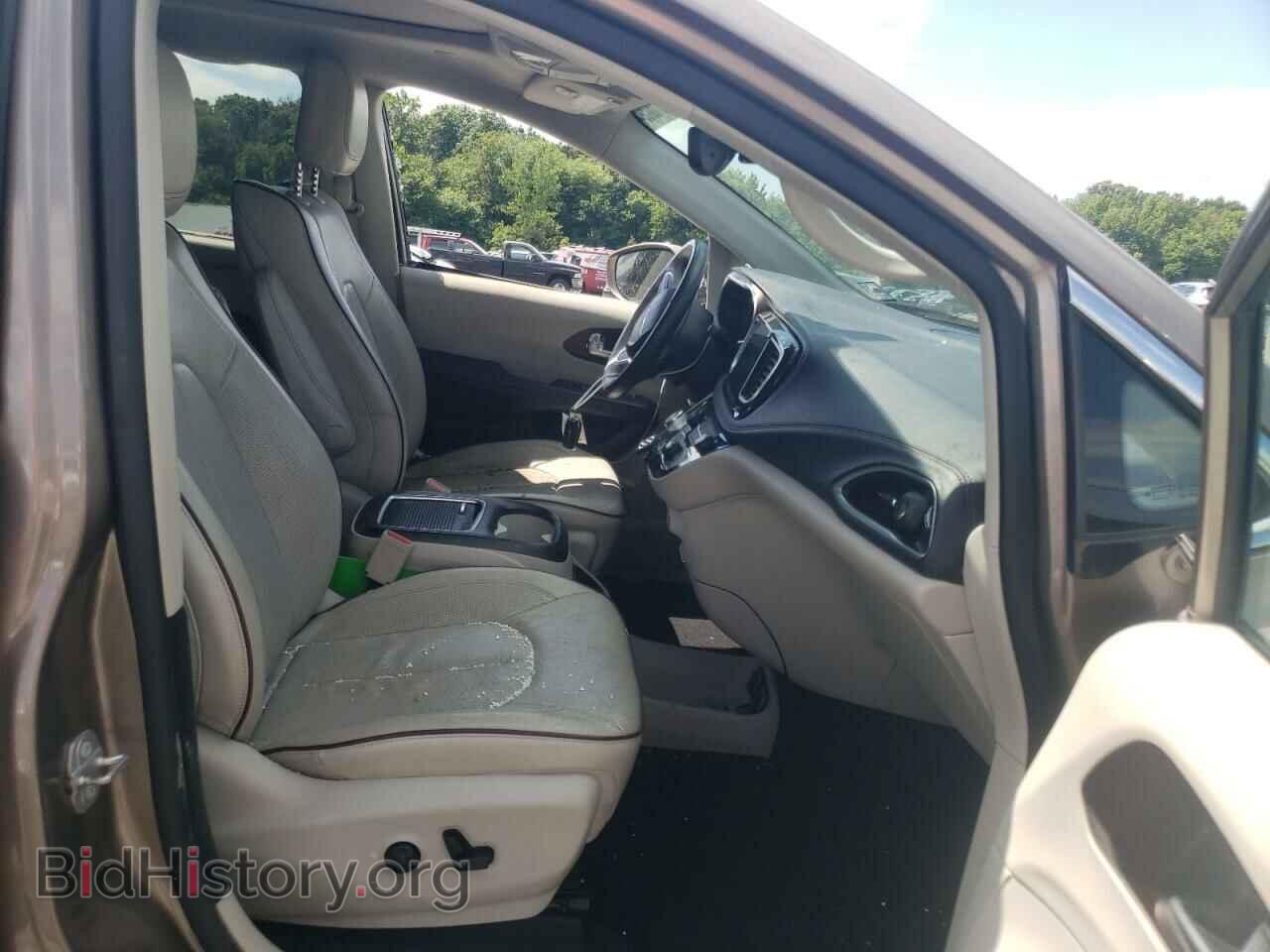 2017 CHRYSLER PACIFICA - VIN: 2C4RC1GG1HR752007 - Фото 7