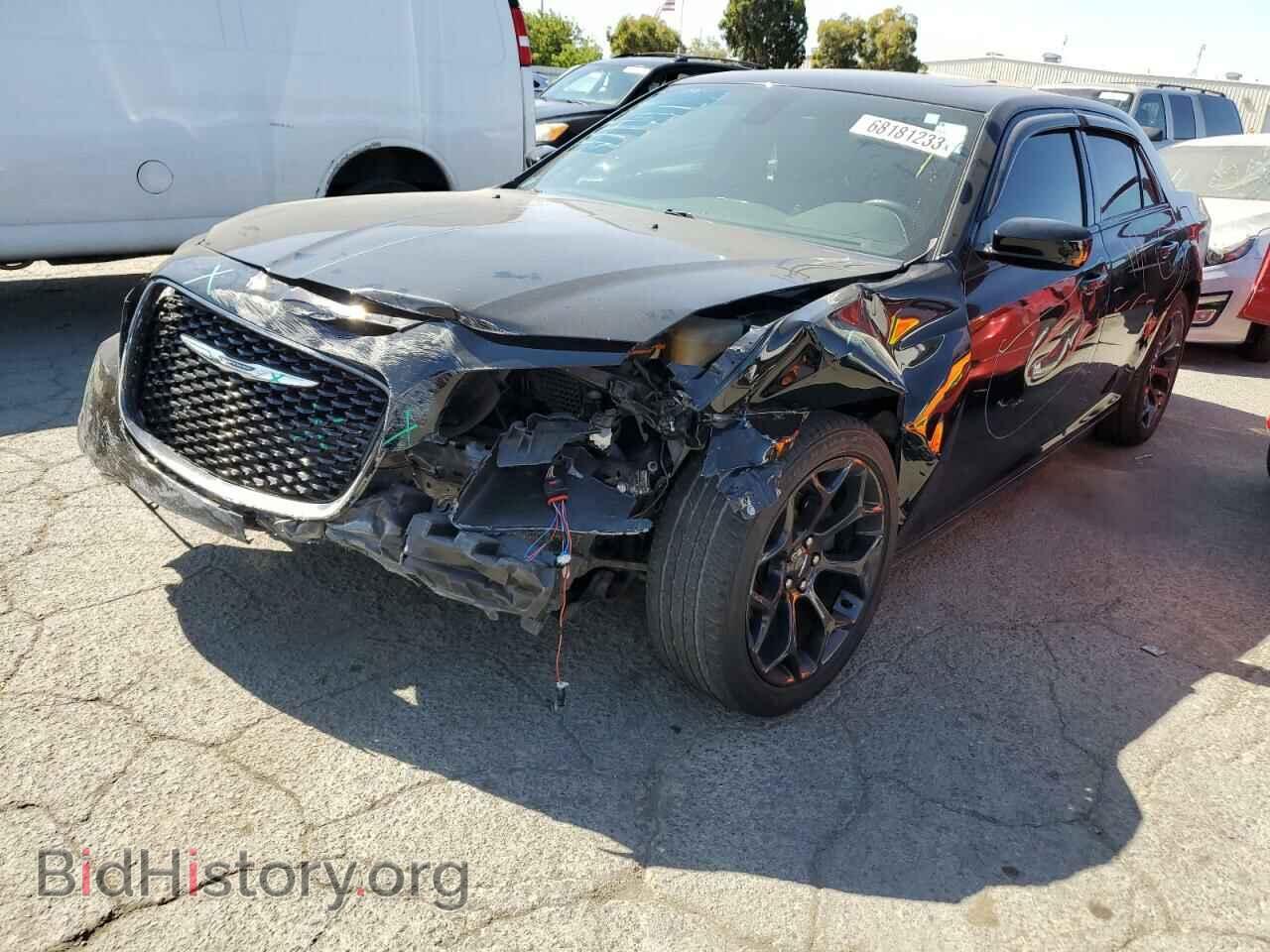 Фотография 2C3CCABG0KH648137 - CHRYSLER 300 2019