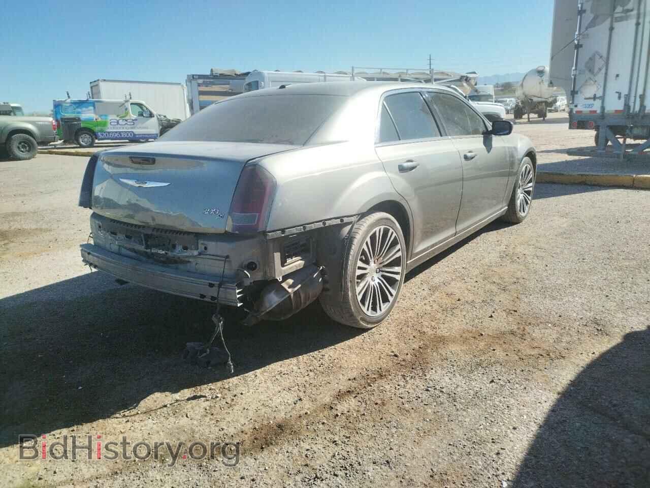 2012 CHRYSLER 300 - VIN: 2C3CCABG8CH188288 - Фото 3