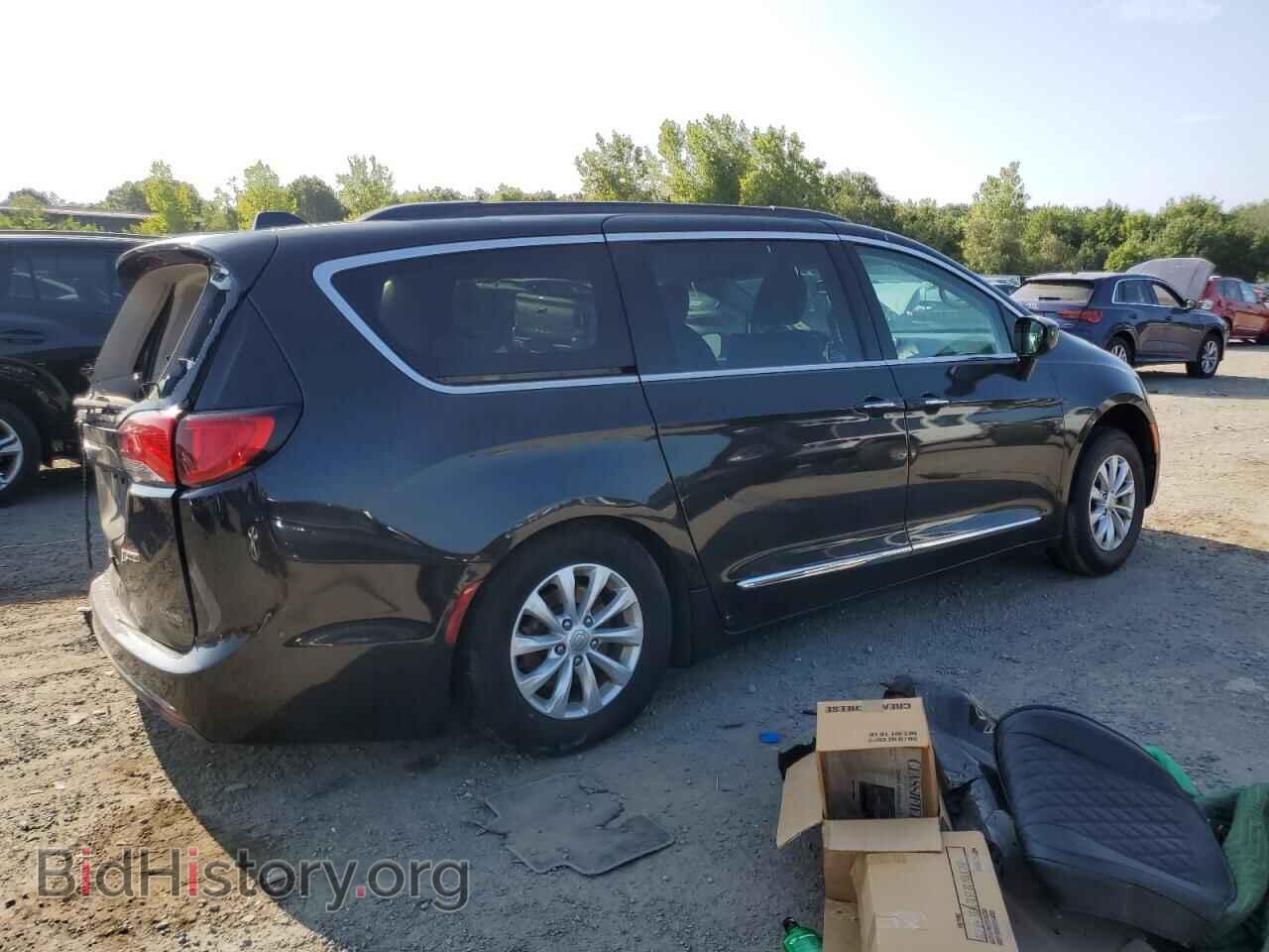 2017 CHRYSLER PACIFICA - VIN: 2C4RC1BG2HR527215 - Фото 3