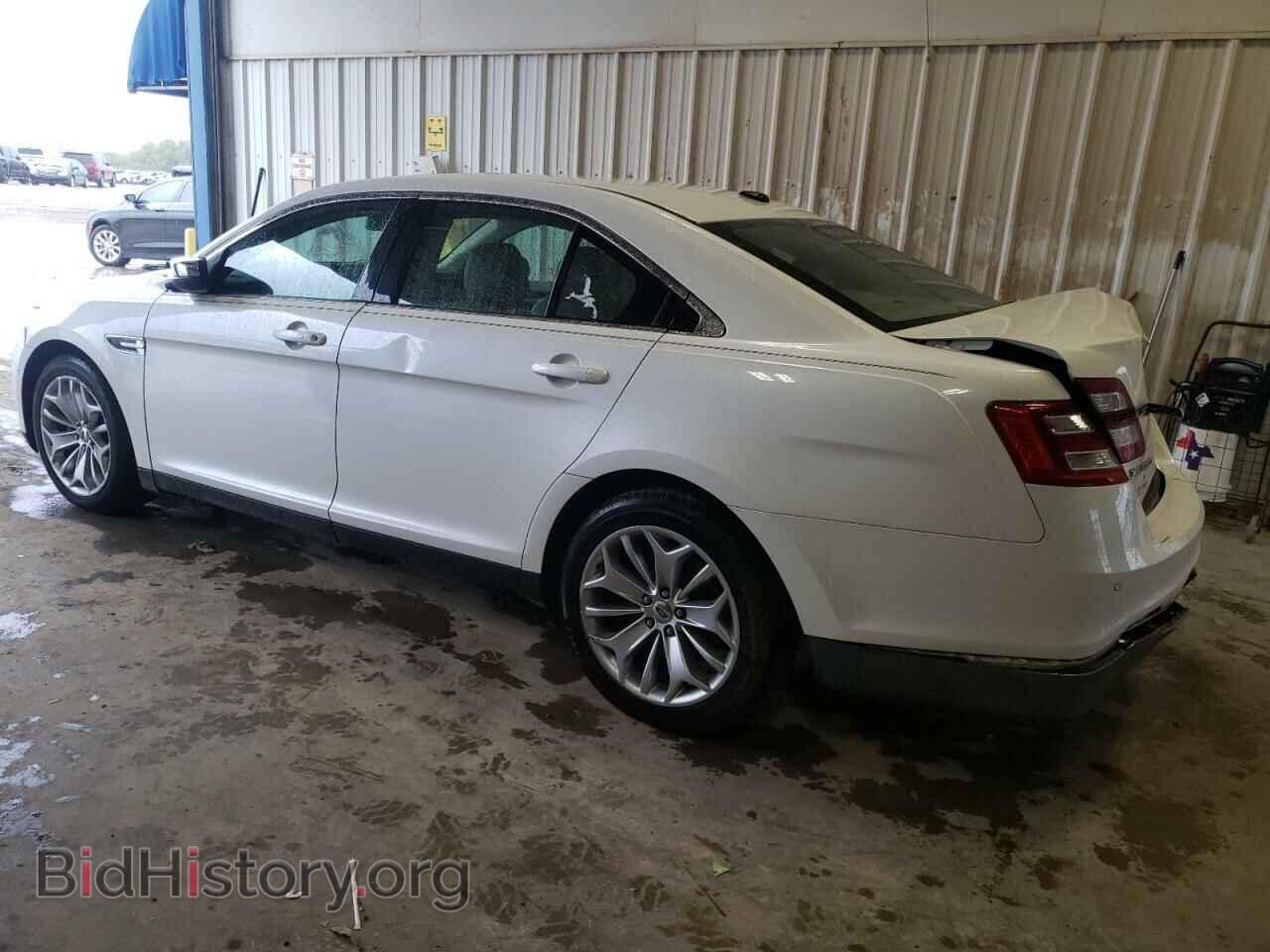 2013 FORD TAURUS - VIN: 1FAHP2F82DG126628 - Фото 2