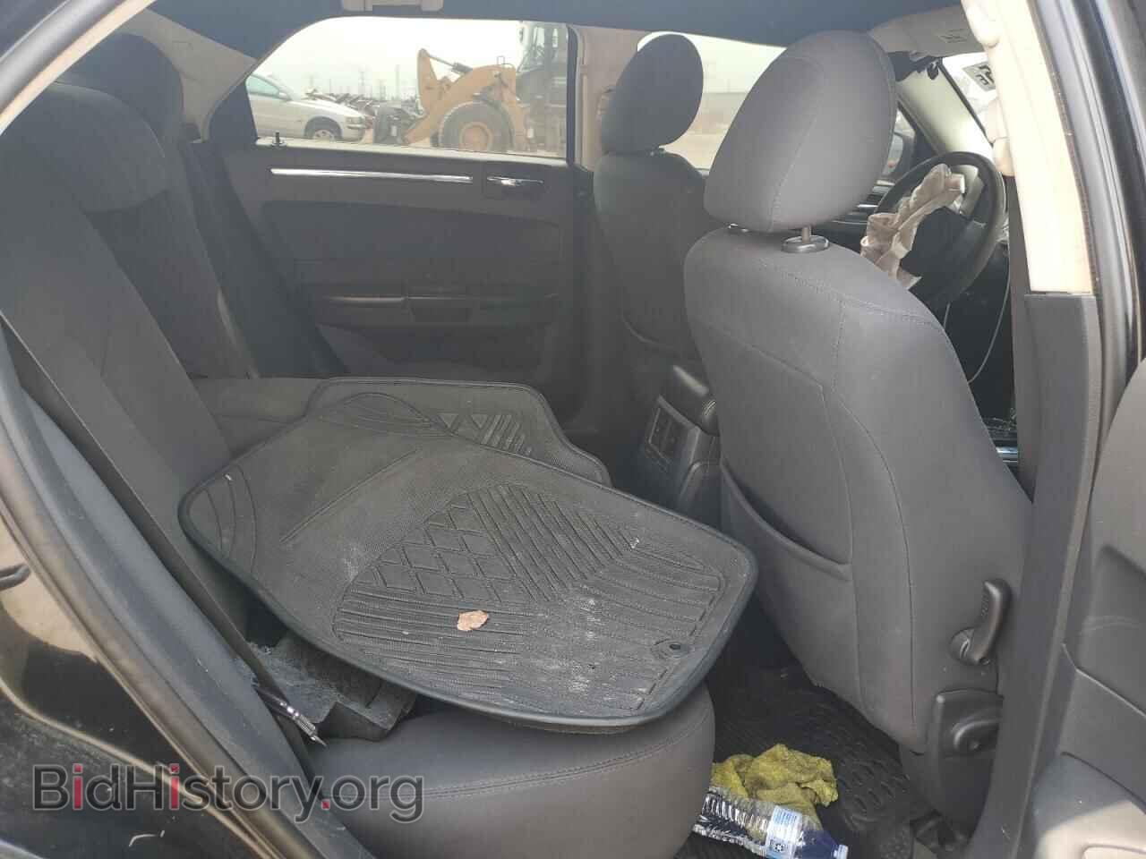 2010 CHRYSLER 300 - VIN: 2C3CA1CV3AH255752 - Фото 10