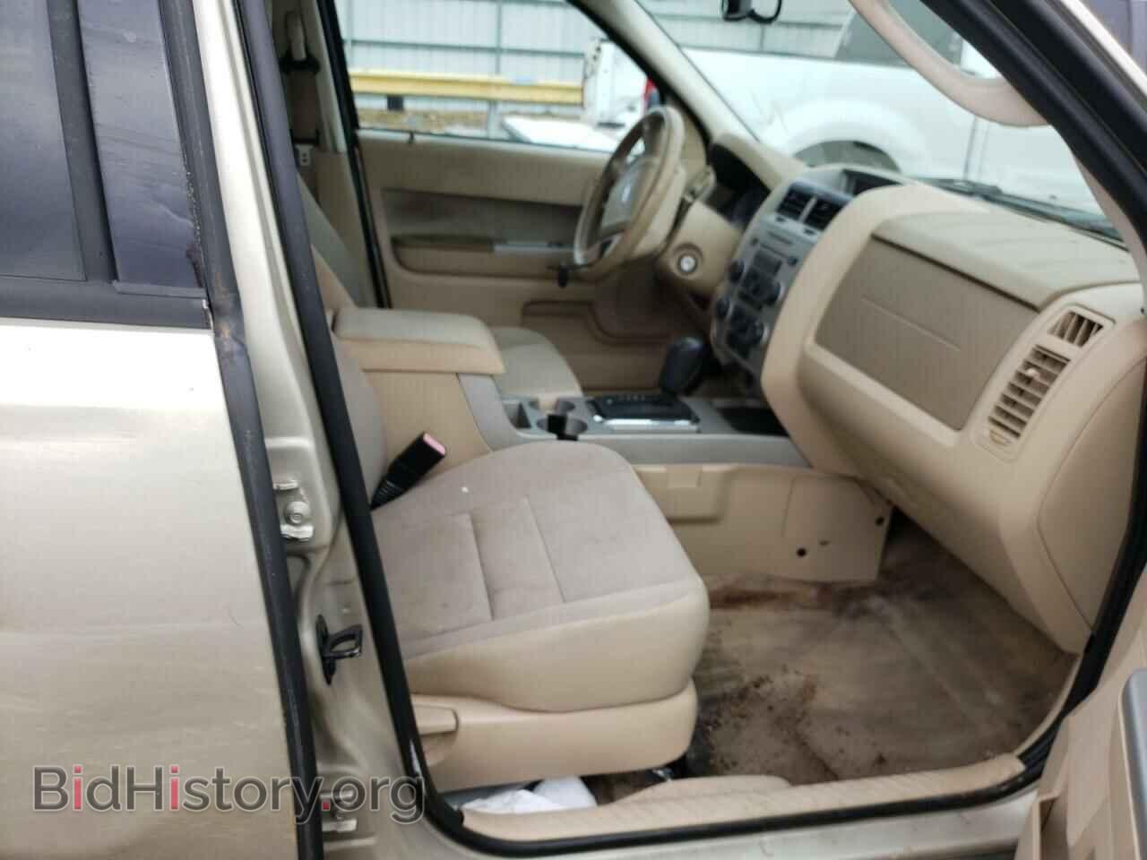 2011 FORD ESCAPE - VIN: 1FMCU0D77BKB75485 - Фото 5