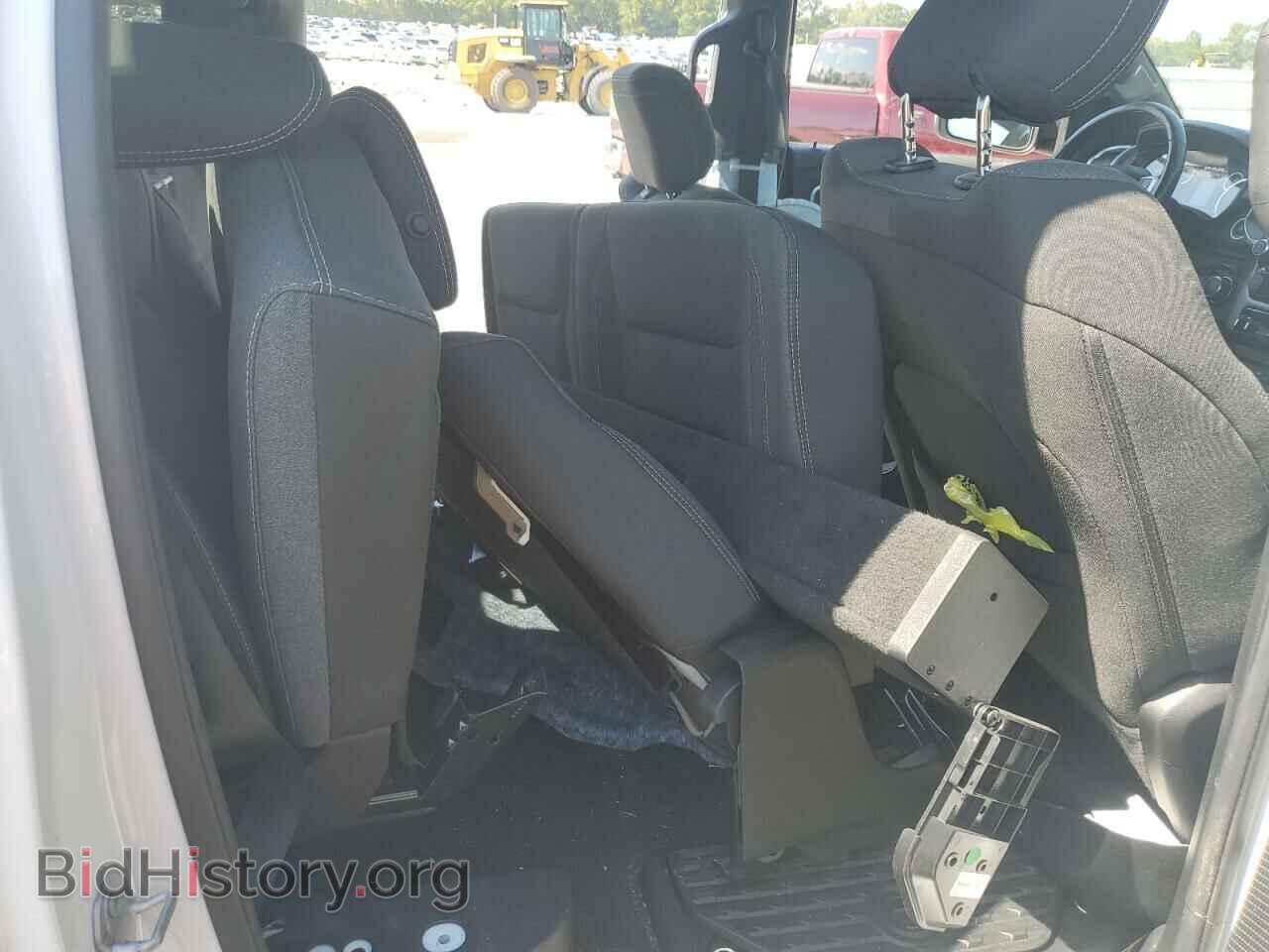 2019 RAM 1500 - VIN: 1C6SRFFTXKN712841 - Фото 10