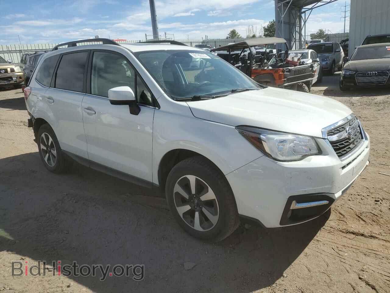 2017 SUBARU FORESTER - VIN: JF2SJAJC8HH586885 - Фото 4
