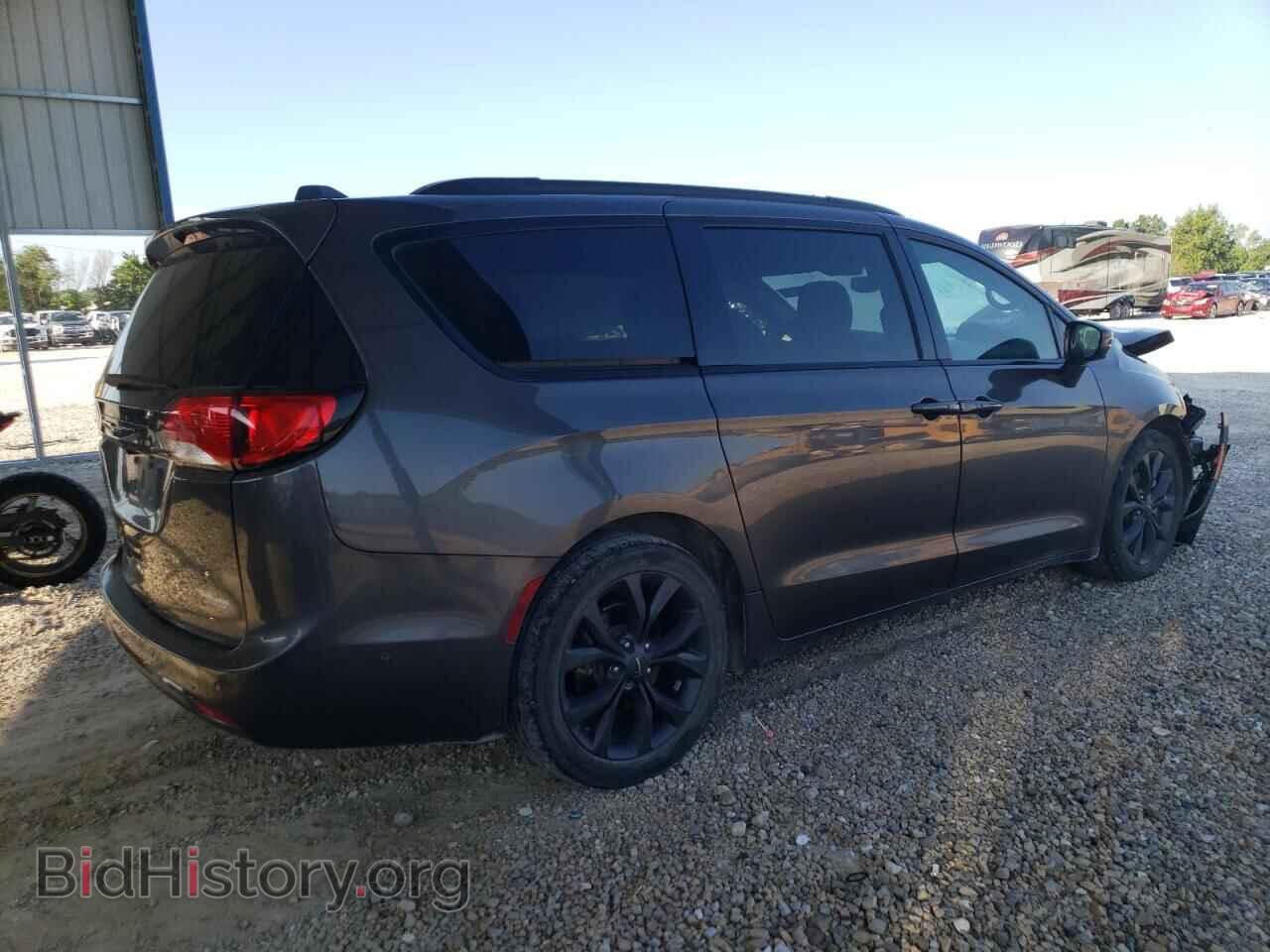 2019 CHRYSLER PACIFICA - VIN: 2C4RC1EG0KR666827 - Фото 3