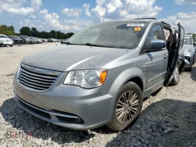 2015 Chrysler MINIVAN Touring L, серебристый — VIN 2C4RC1CG7FR609534, Copart