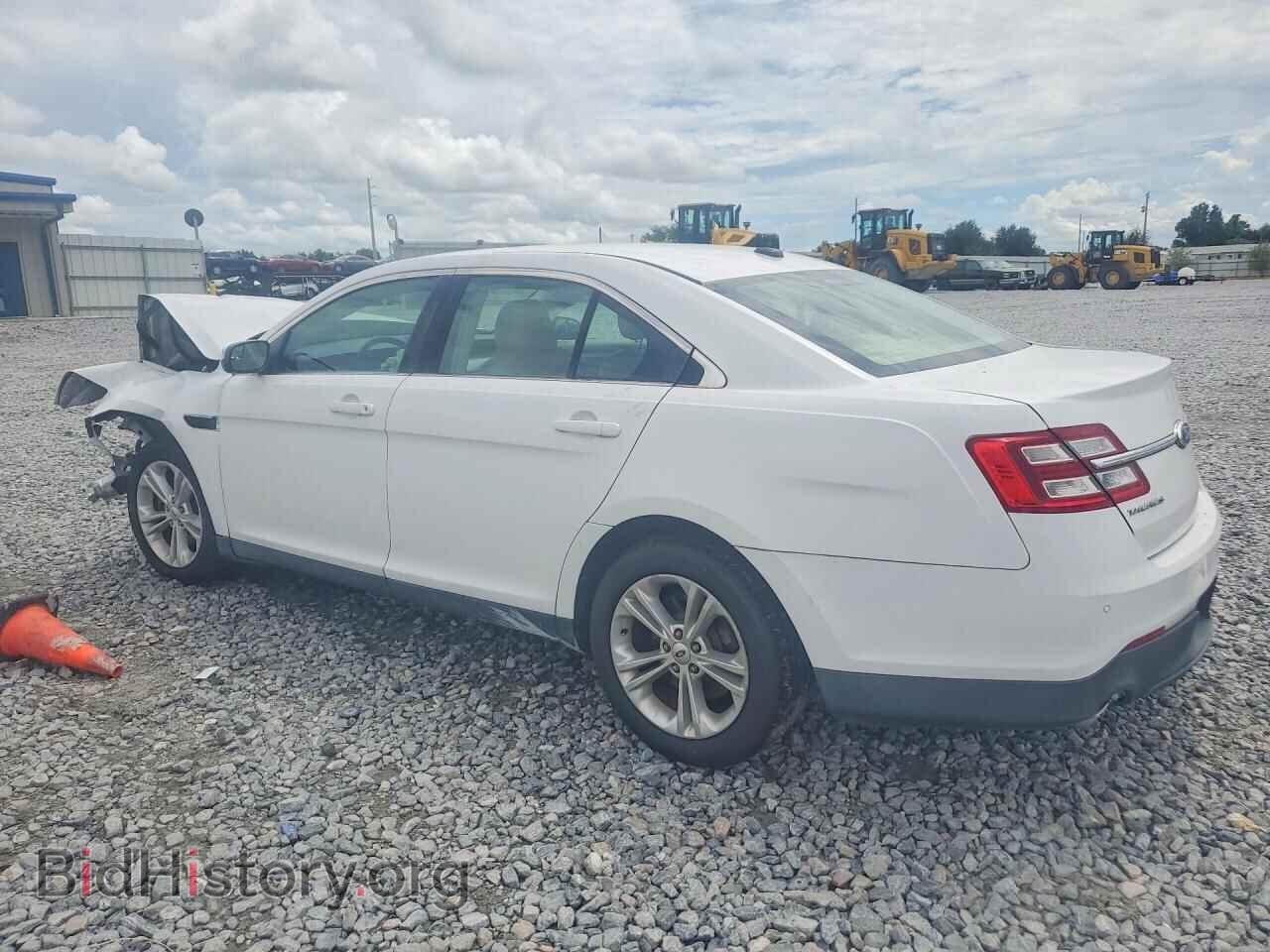 2013 FORD TAURUS - VIN: 1FAHP2E82DG190251 - Photo 2