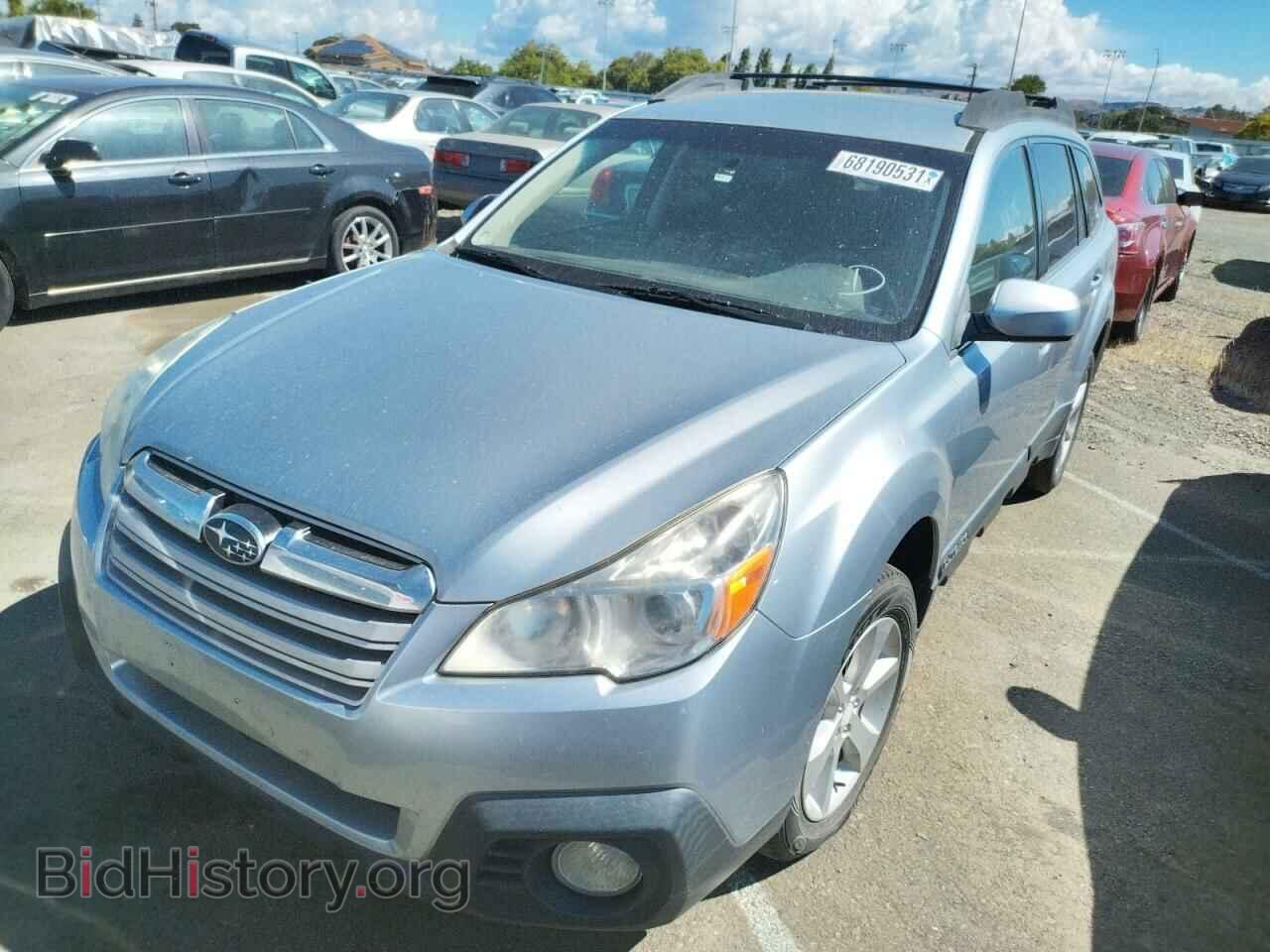 2014 SUBARU OUTBACK - VIN: 4S4BRCCC8E3313823 - Photo 2