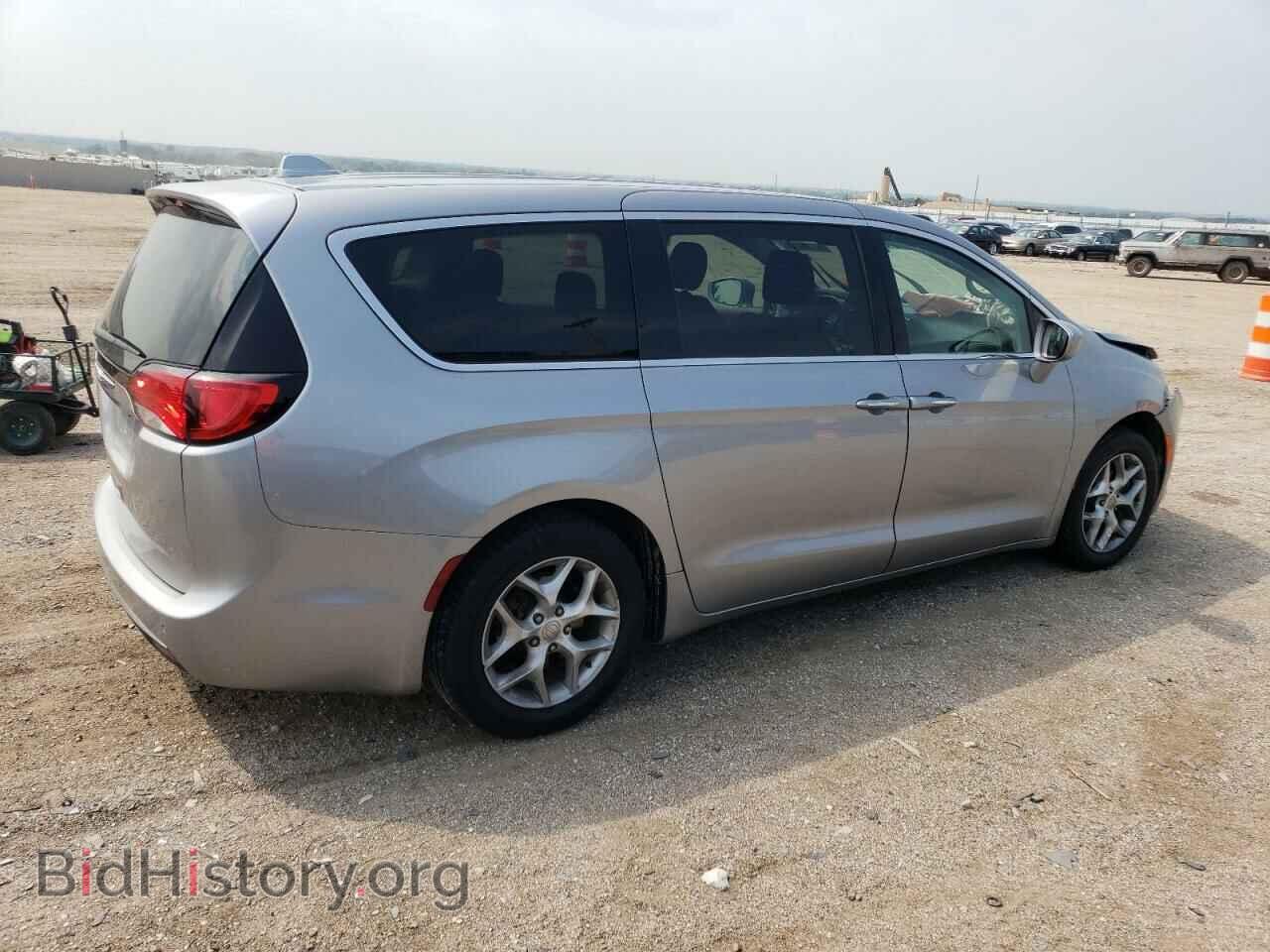2018 CHRYSLER PACIFICA - VIN: 2C4RC1FG3JR102196 - Фото 3