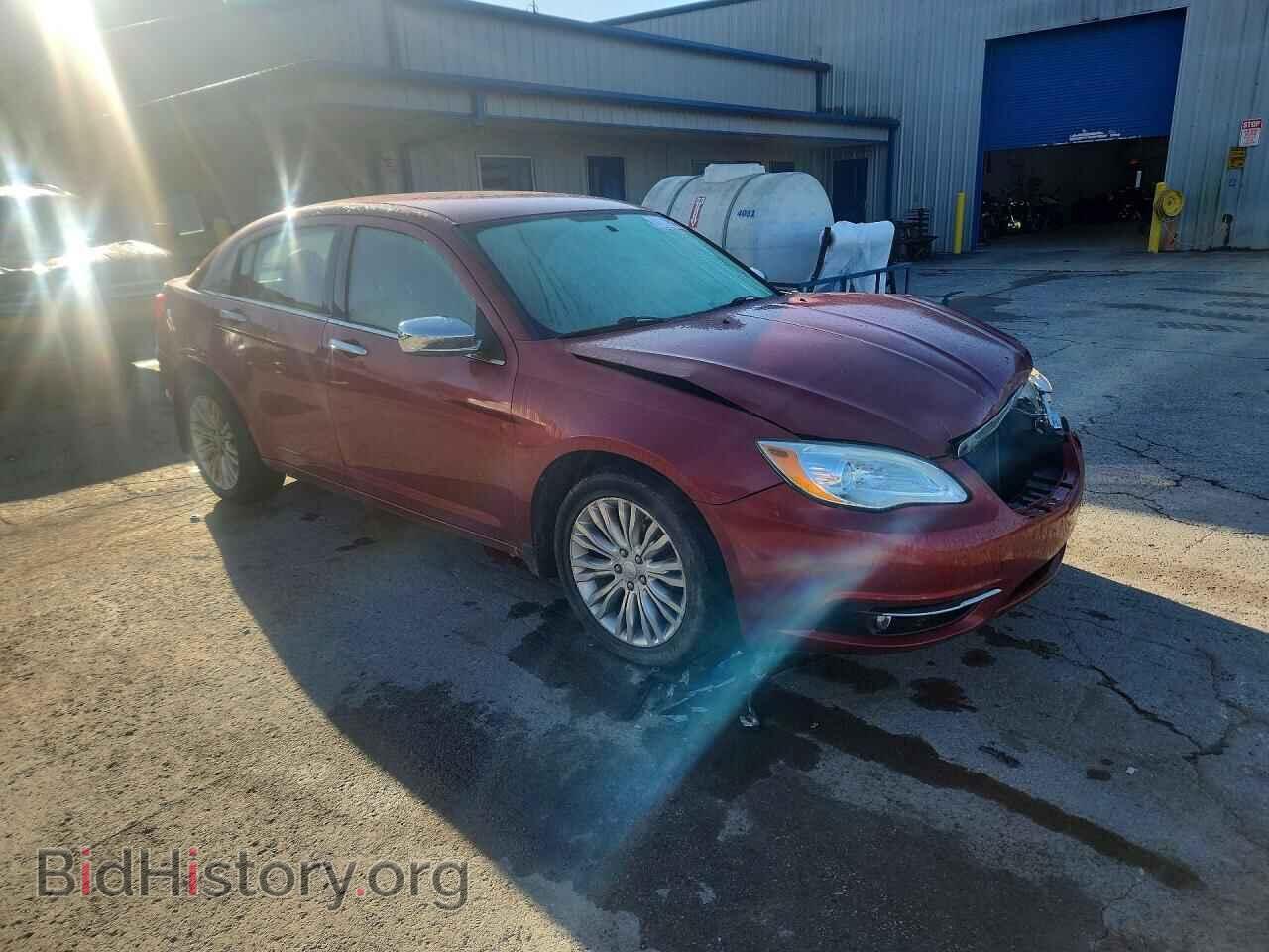 2011 CHRYSLER 200 - VIN: 1C3BC2FGXBN600082 - Photo 4