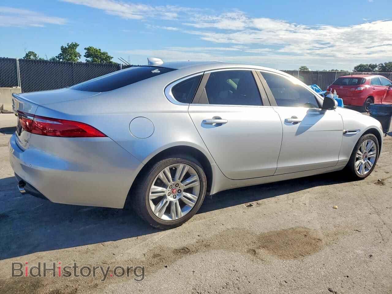 2017 JAGUAR XF - VIN: SAJBD4BVXHCY42479 - Photo 3