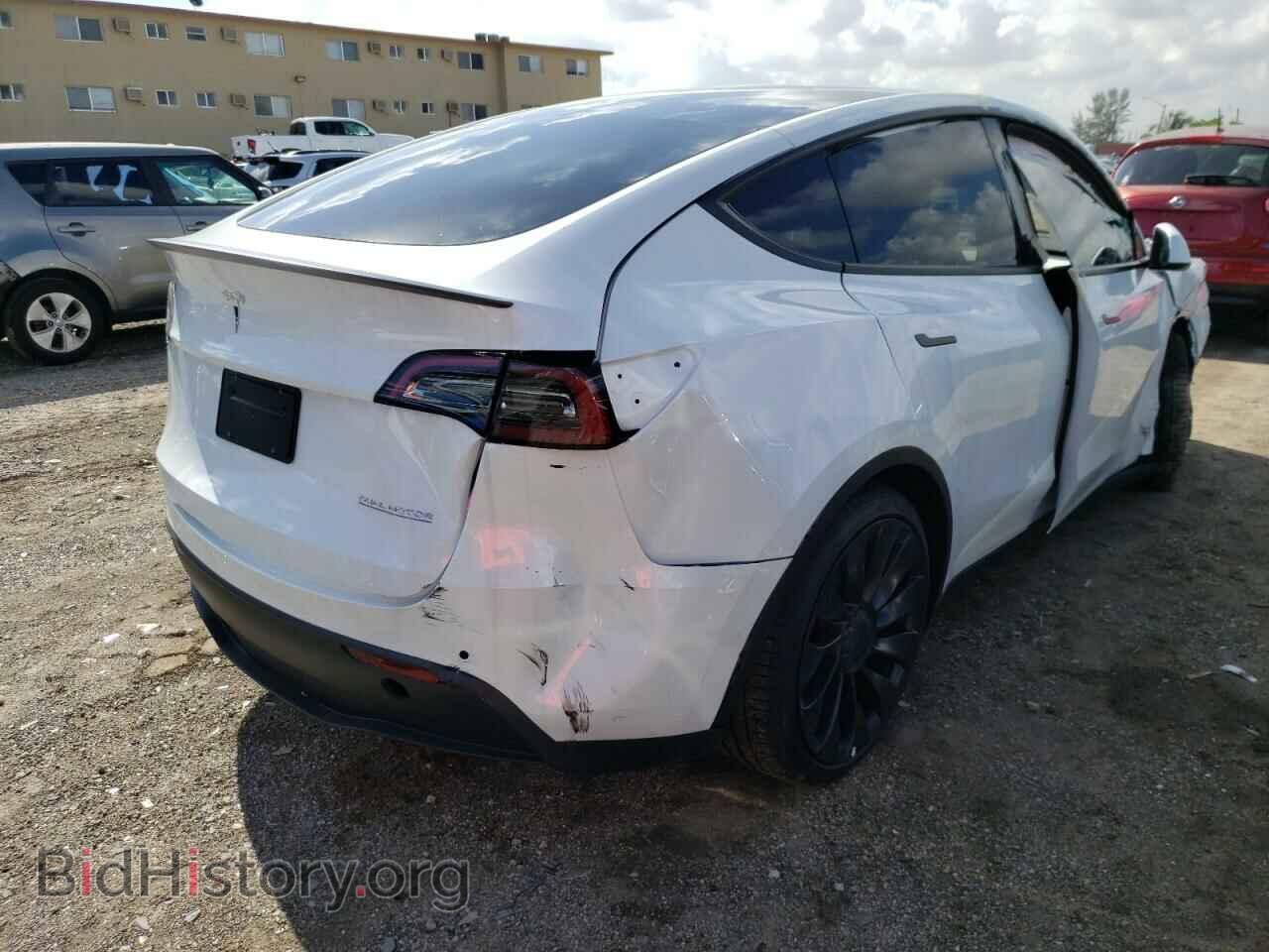 2022 TESLA MODEL Y - VIN: 7SAYGDEF7NF538726 - Фото 3