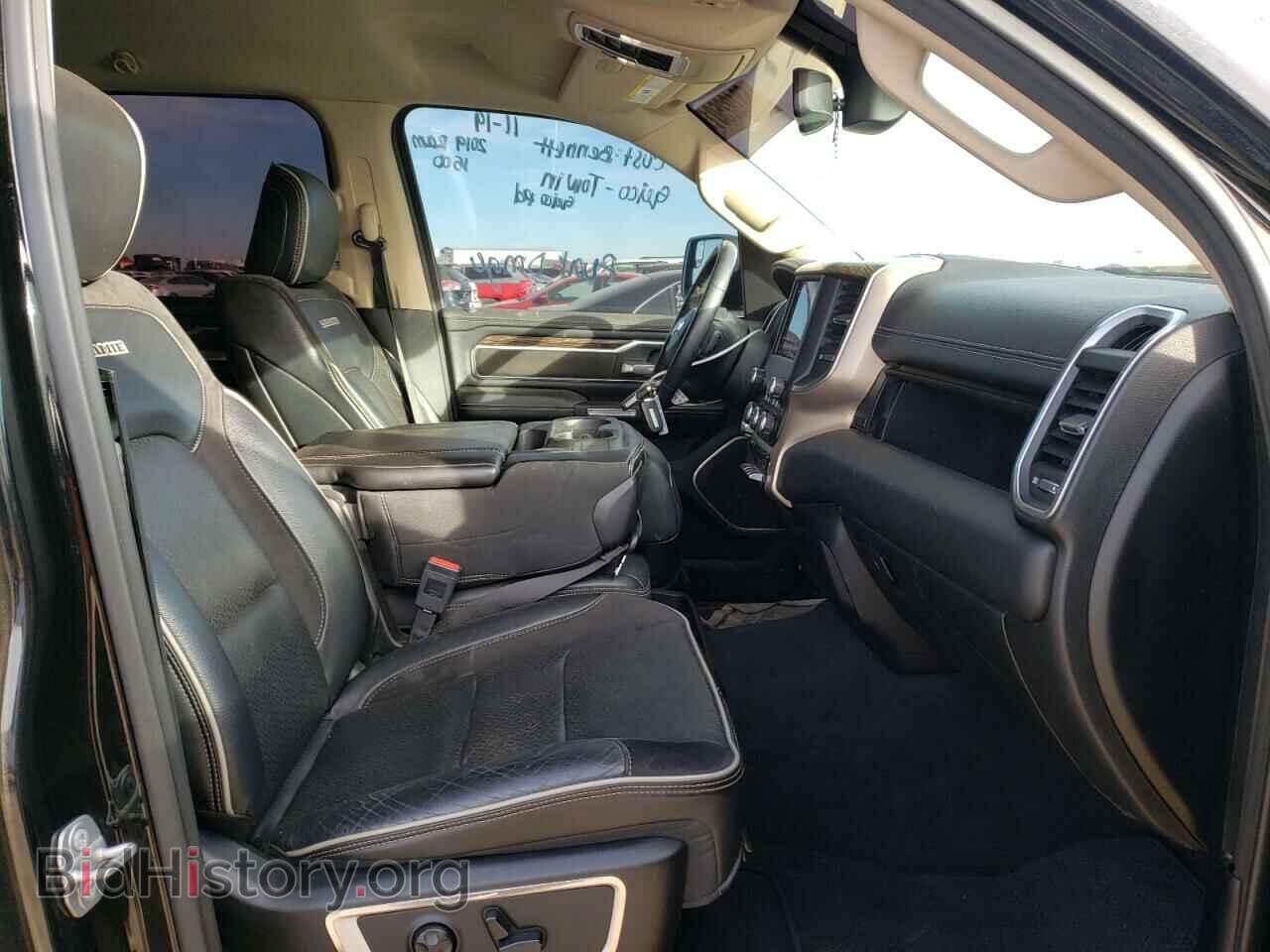 2019 RAM 1500 - VIN: 1C6SRFJT0KN504023 - Фото 5