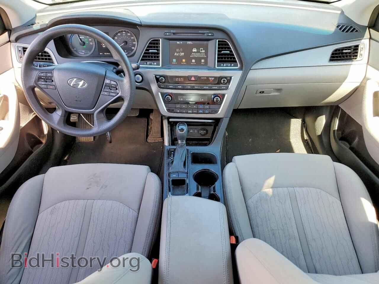 2017 HYUNDAI SONATA - VIN: KMHE24L35HA061116 - Фото 8
