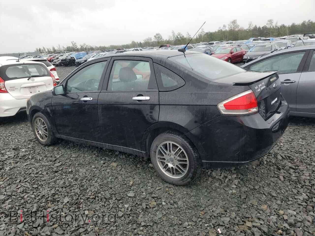 2011 FORD FOCUS - VIN: 1FAHP3FNXBW155647 - Фото 2