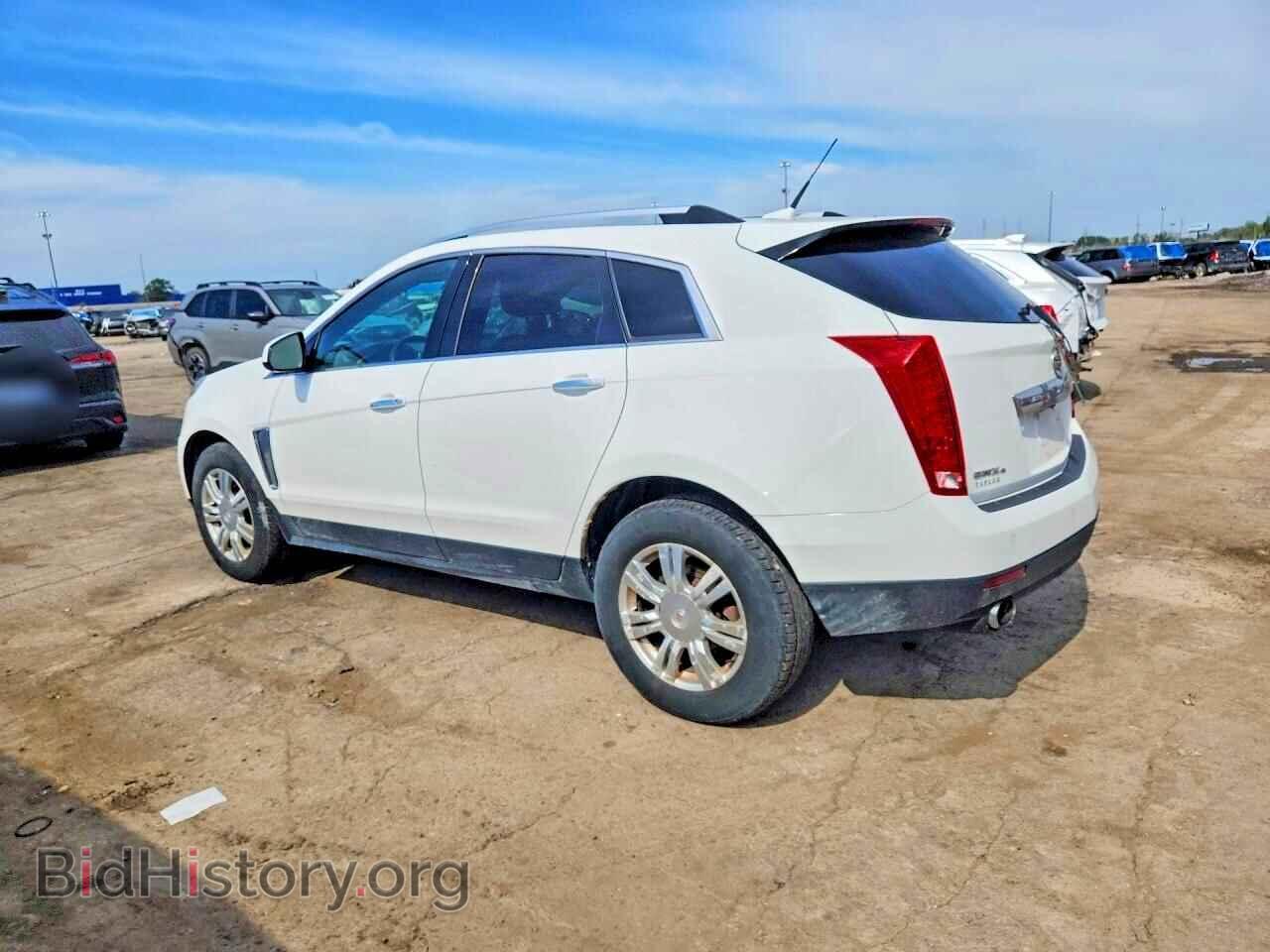 2014 CADILLAC SRX - VIN: 3GYFNEE3XES538968 - Photo 2