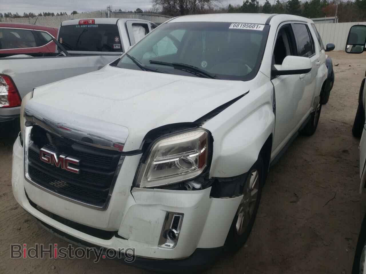2011 GMC TERRAIN - VIN: 2CTALMEC8B6351100 - Фото 2