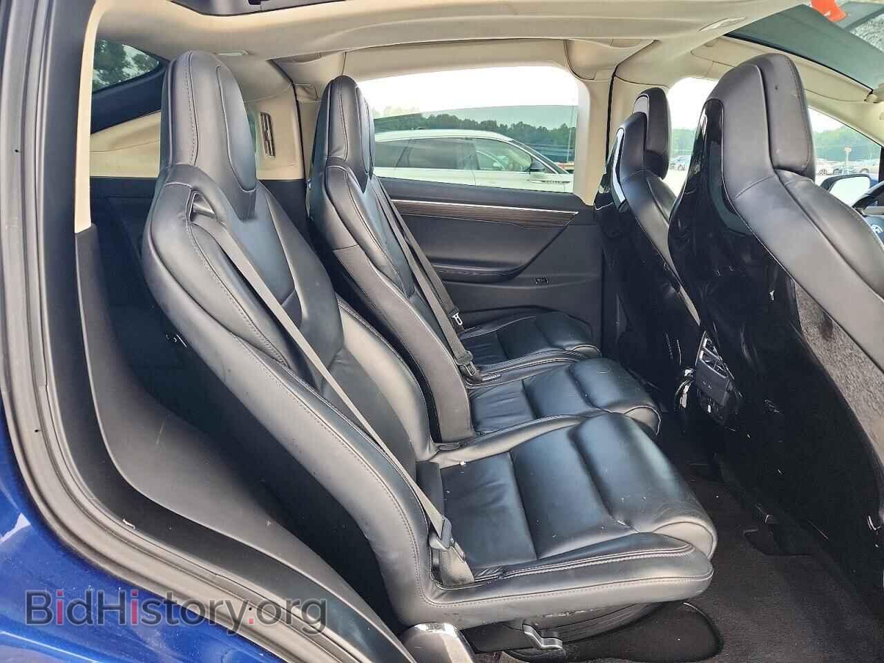 2016 TESLA MODEL X - VIN: 5YJXCAE29GF015968 - Photo 10